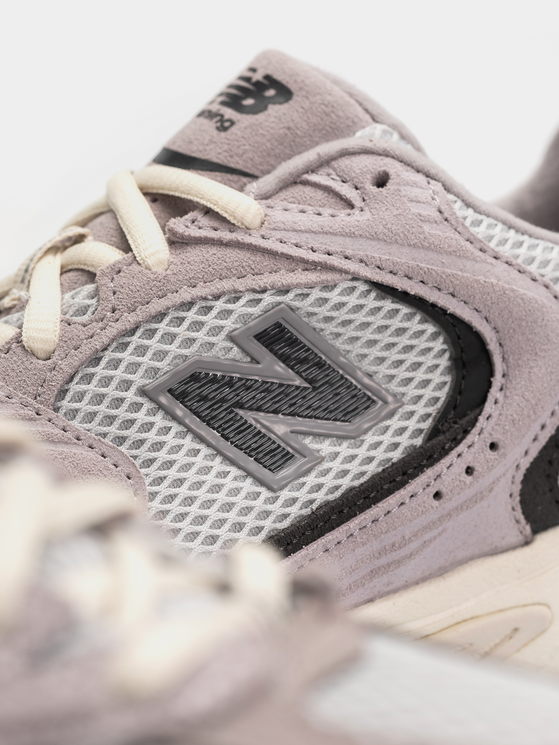 Buty New Balance 530 (grey matter/truffle salt/black cement)