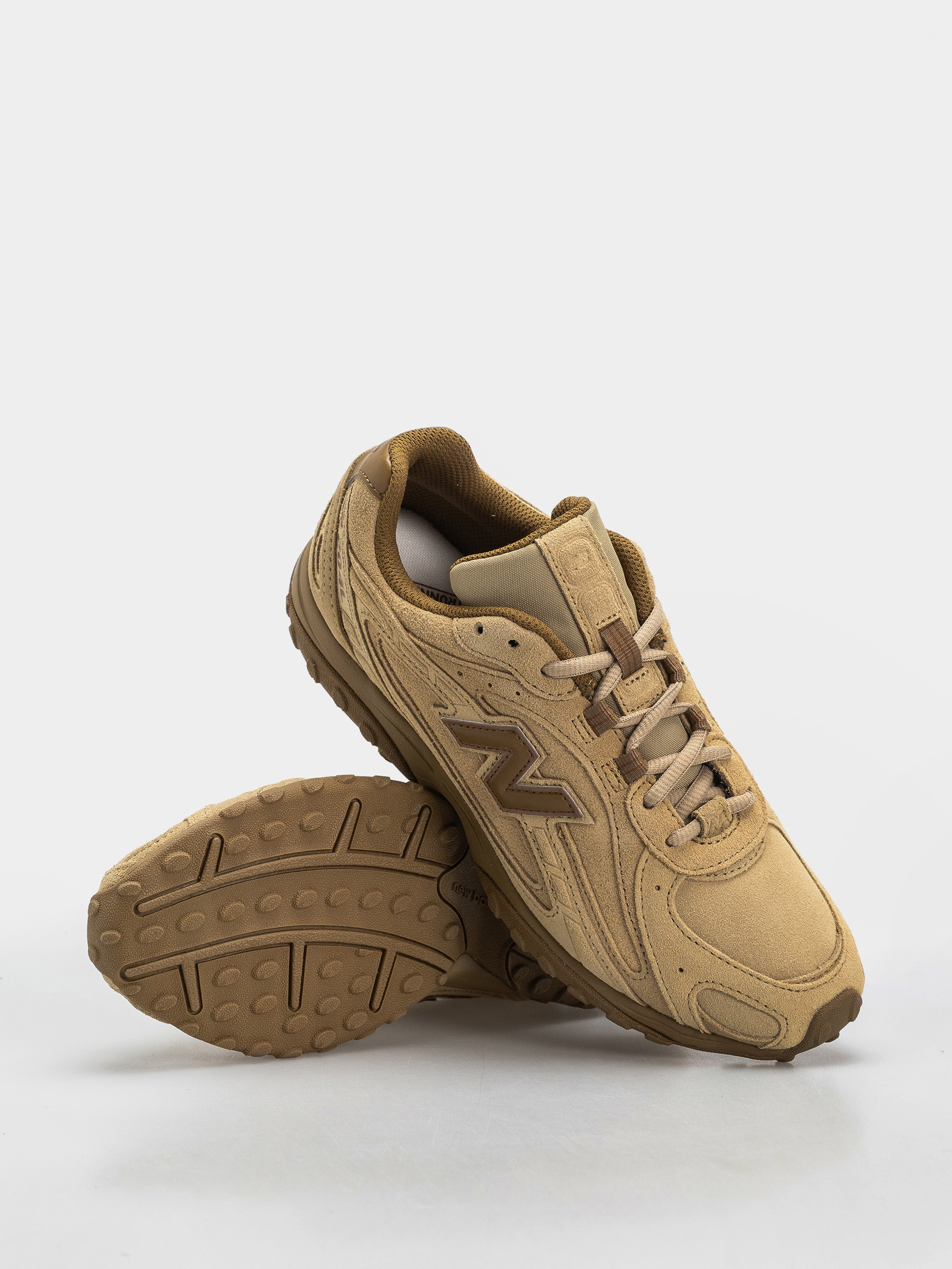 Buty New Balance 204L (quicksand bark)