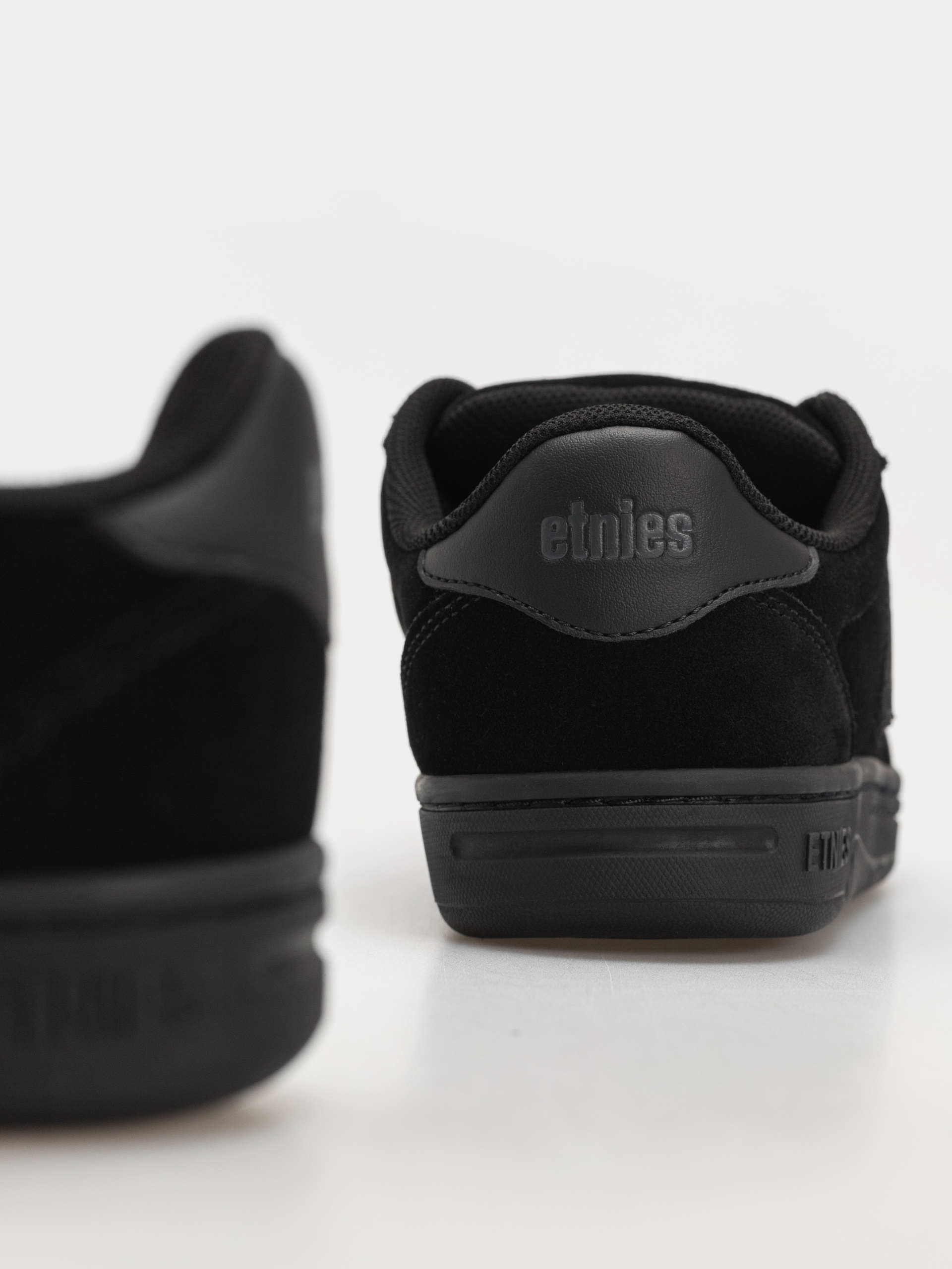 Buty Etnies Locut (black raw)