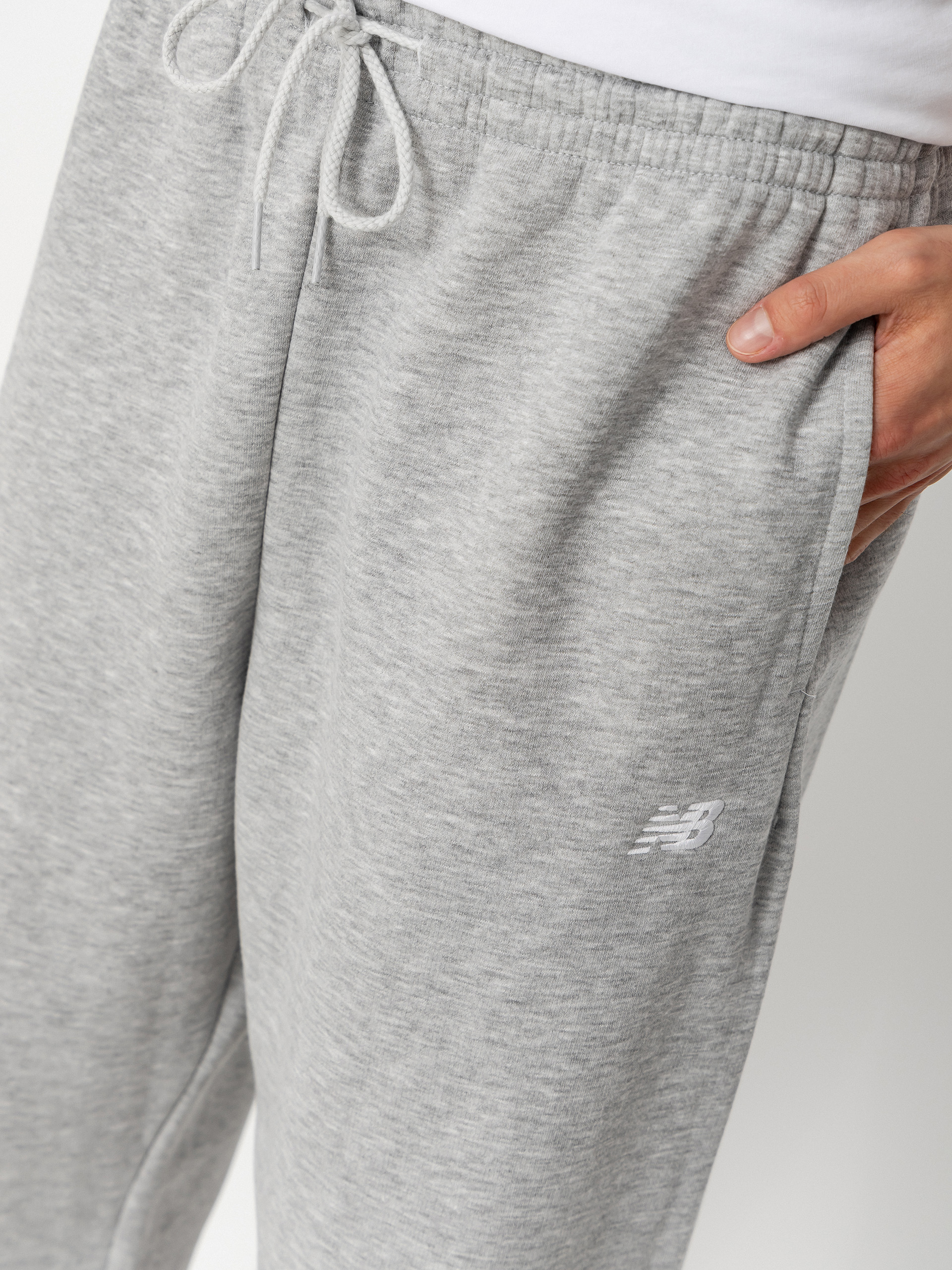 Spodnie New Balance Sport Essentials Fleece Jogger (athletic grey)
