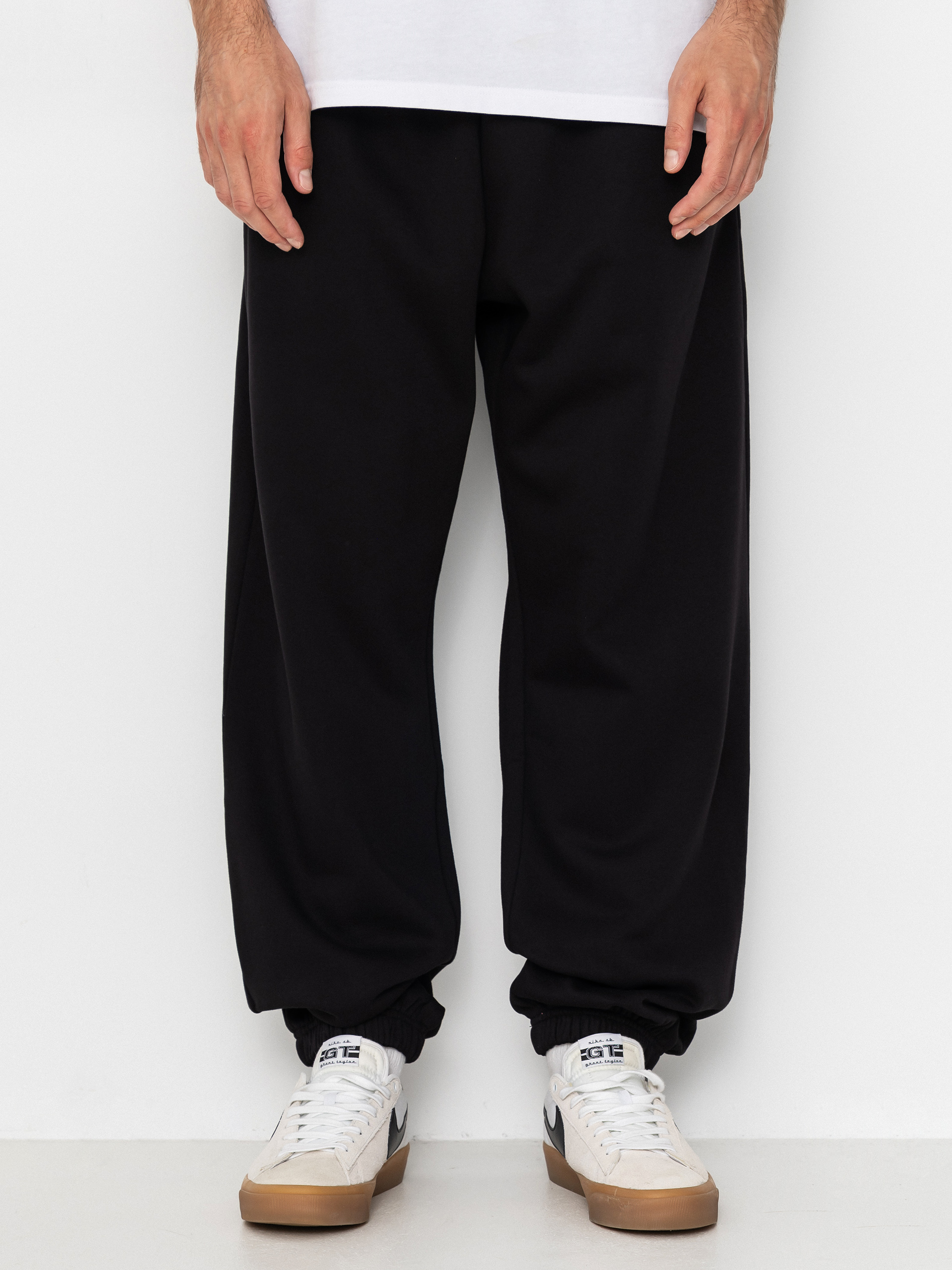 Spodnie The North Face Essential Simple Dome Relaxed (tnf black)