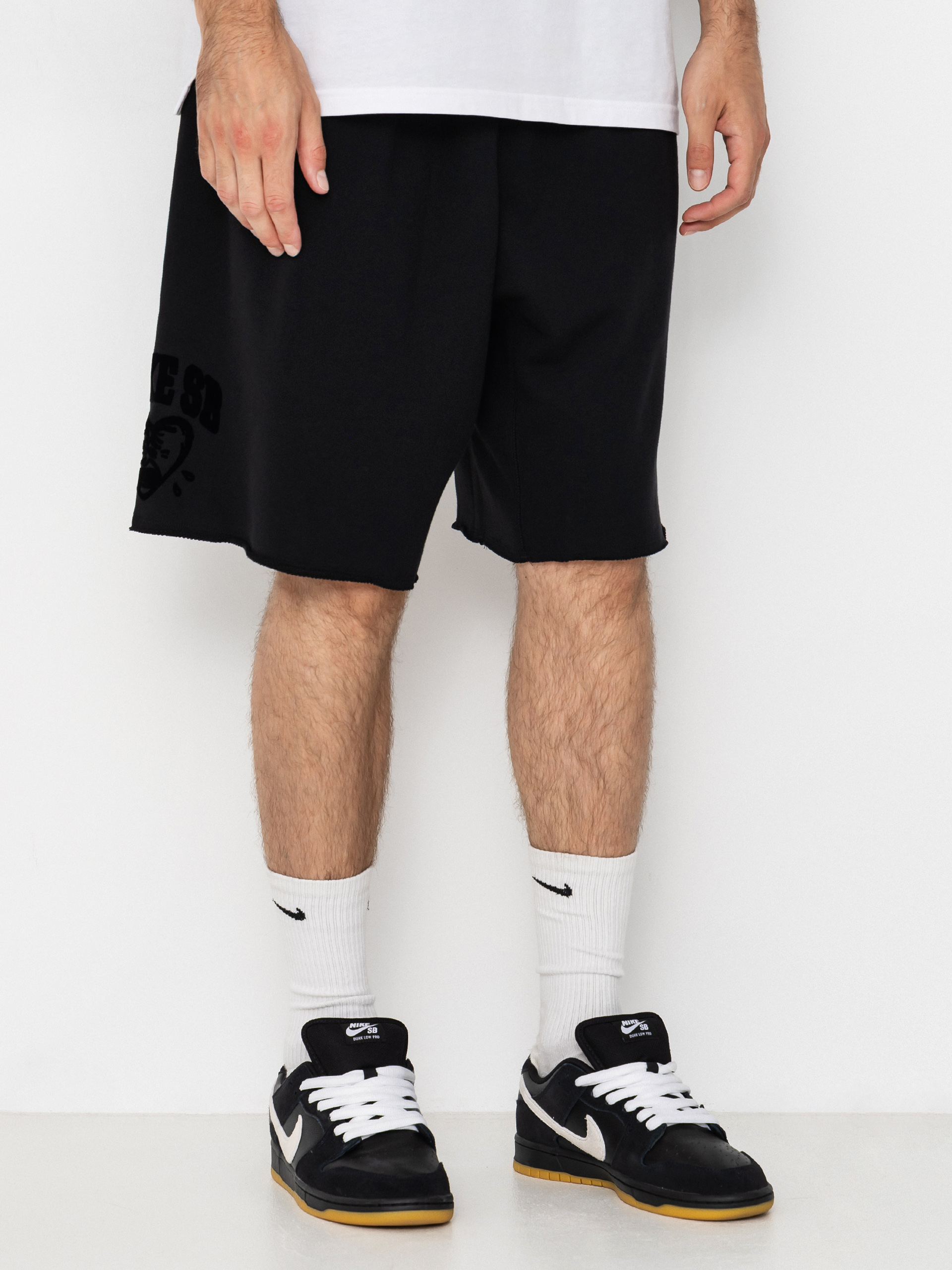 Szorty Nike SB Gfx Flc (black/white)