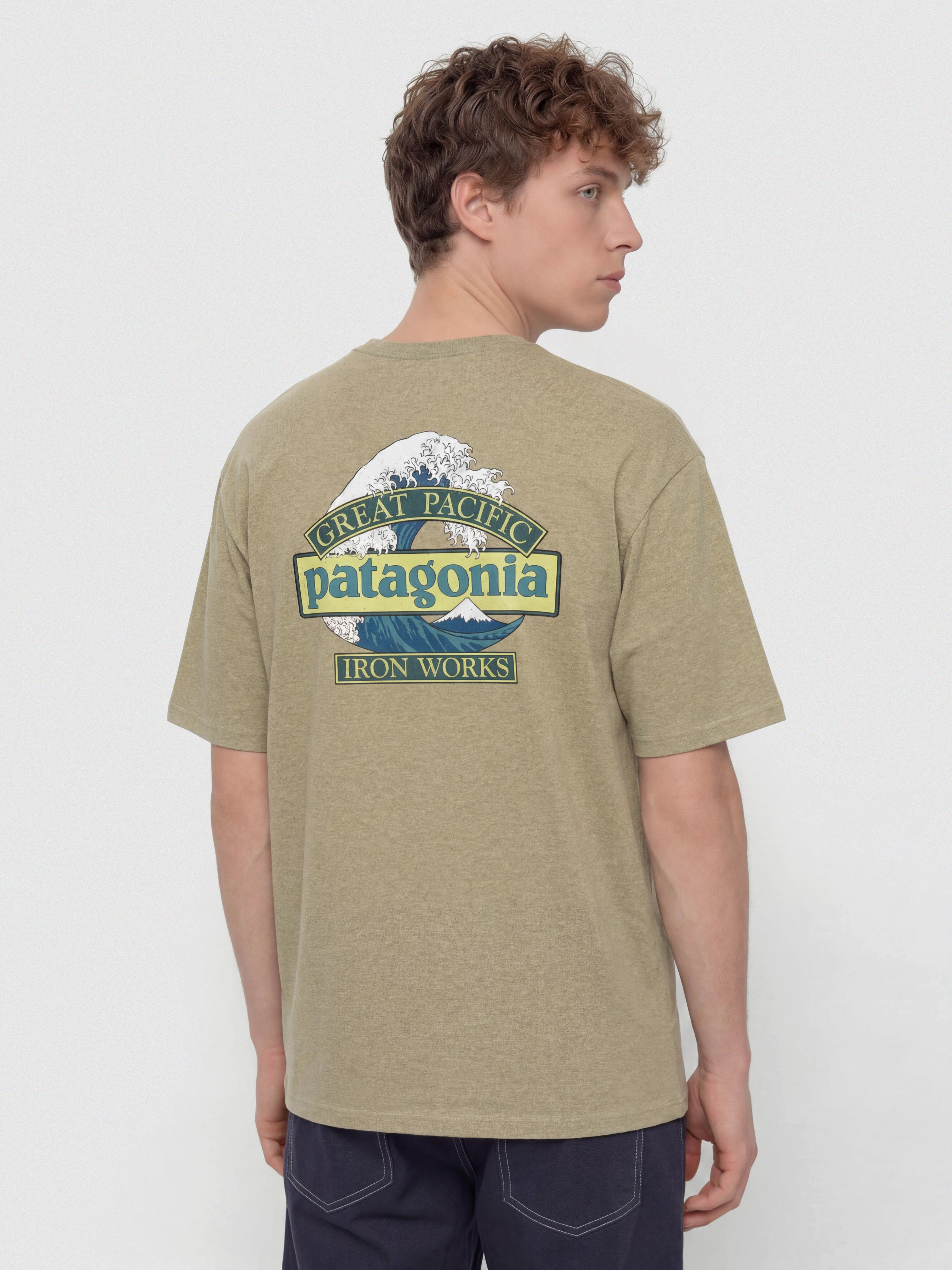T-shirt Patagonia Great Waves (gumtree green)