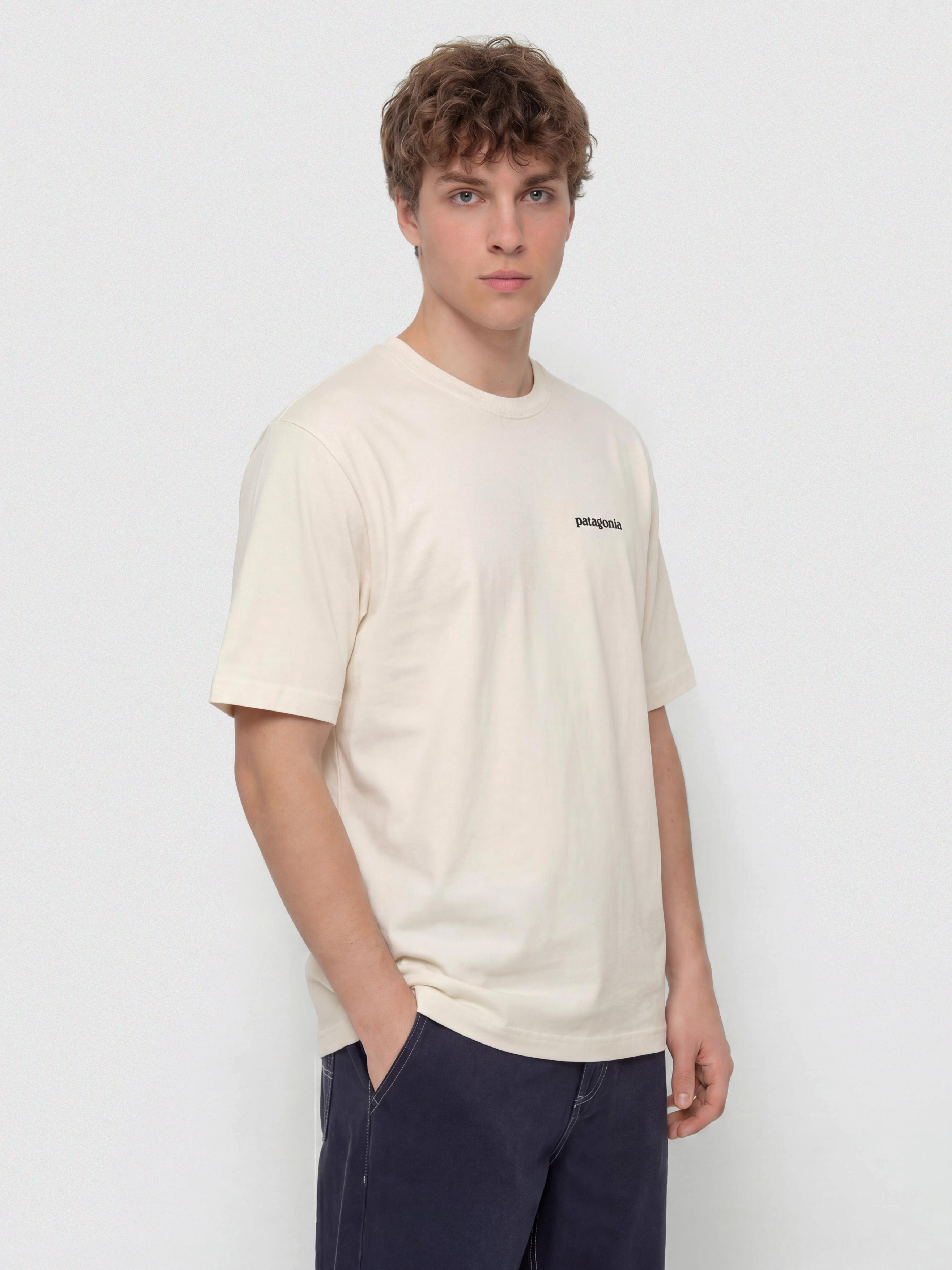 T-shirt Patagonia P 6 Logo (undyed natural)
