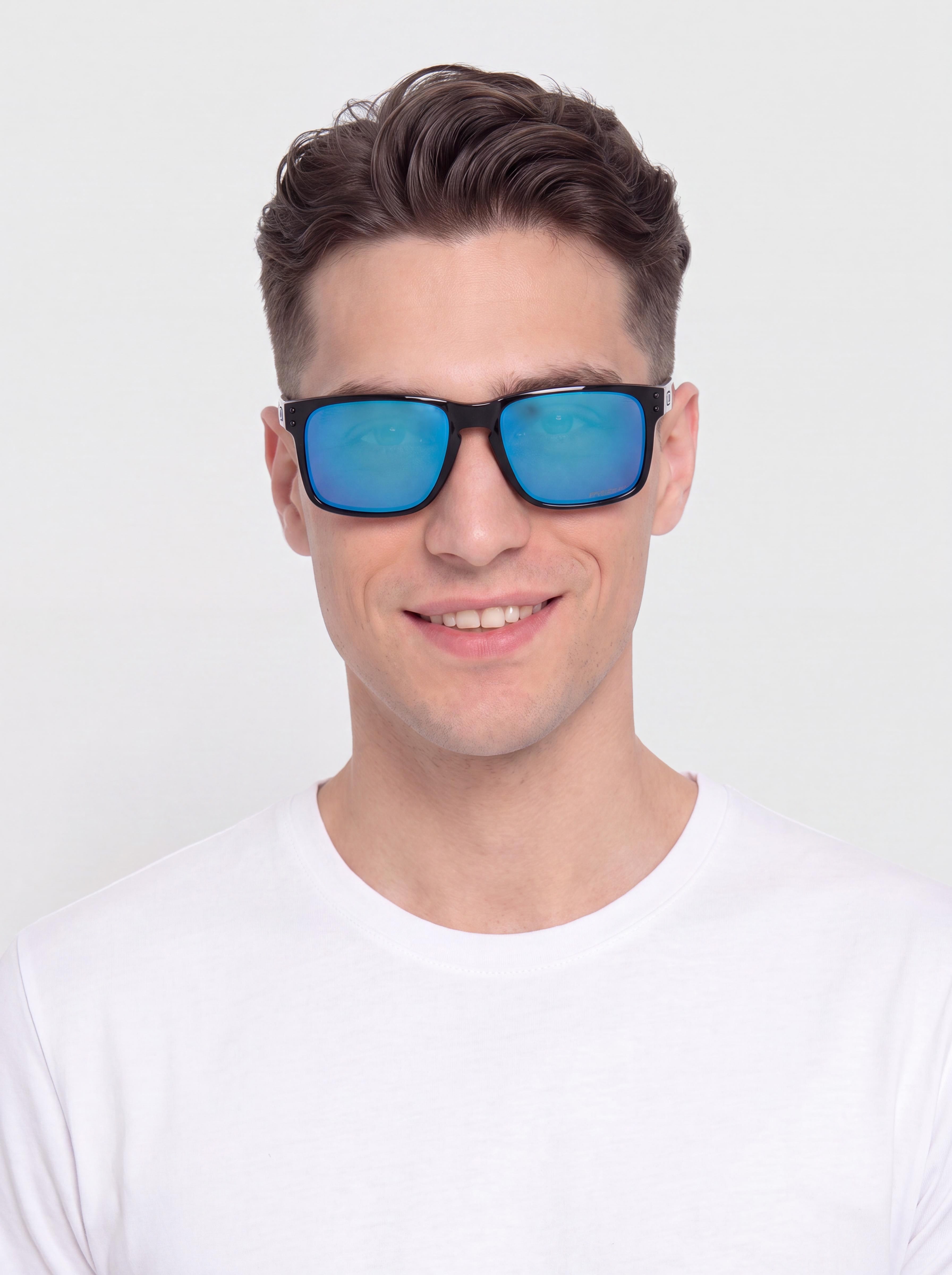 Okulary przeciwsłoneczne Oakley Holbrook (polished black/prizm sapphire iridium)