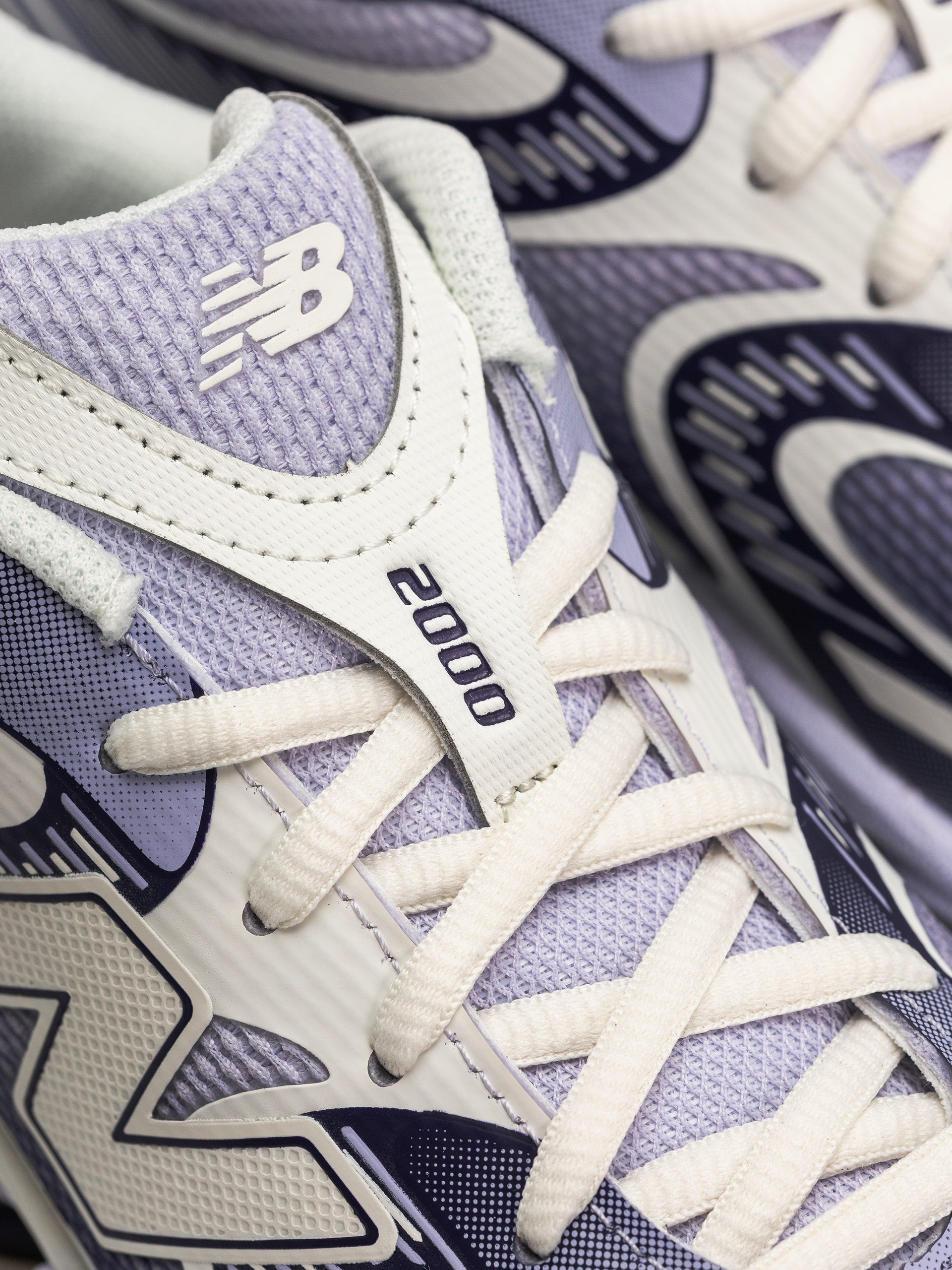 Buty New Balance 2000 (boysenberry/smoked violet/sea salt)