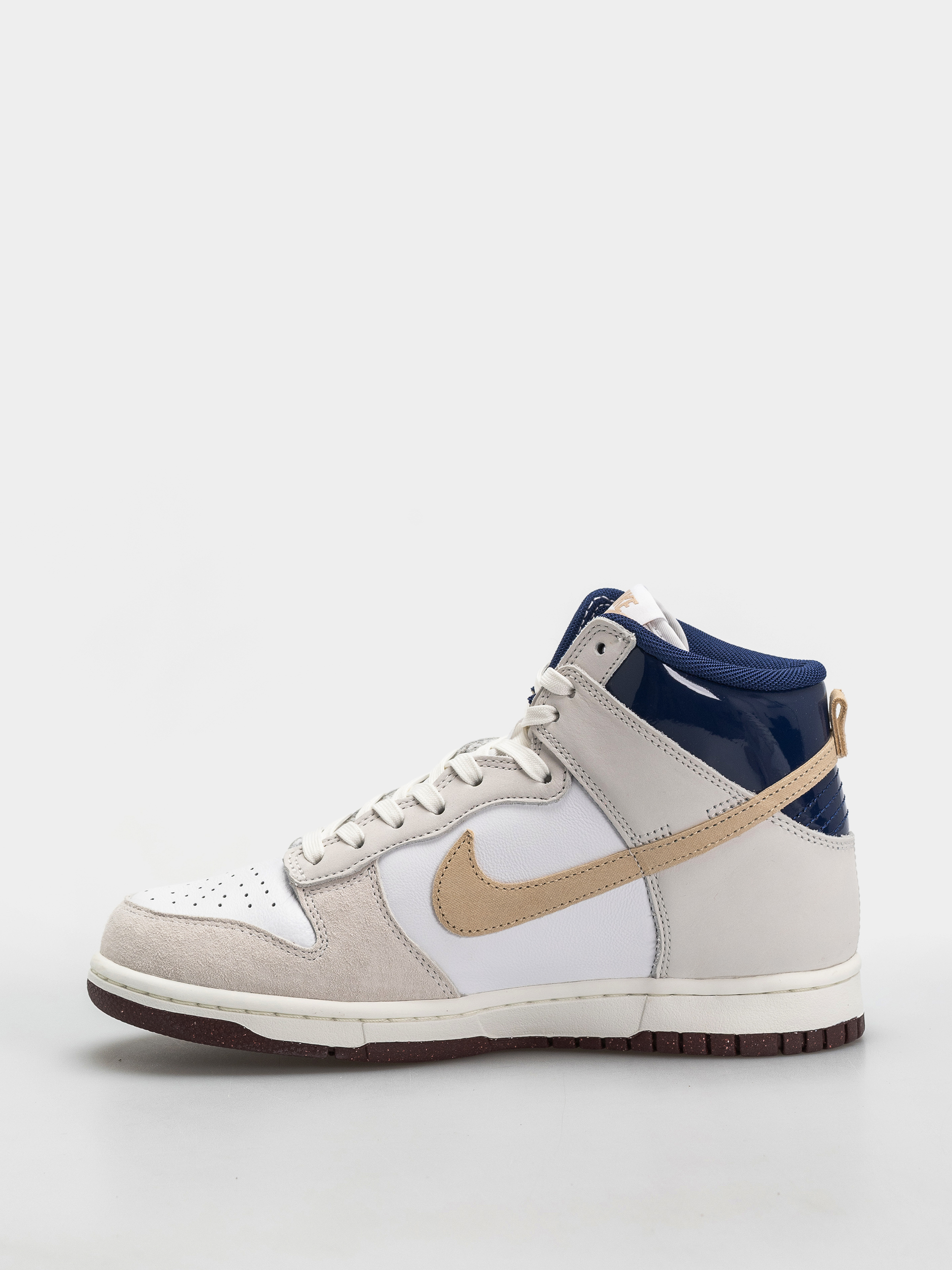 Buty Nike SB Dunk High Pro QS Beyond (white/ivorysand duneblue void)