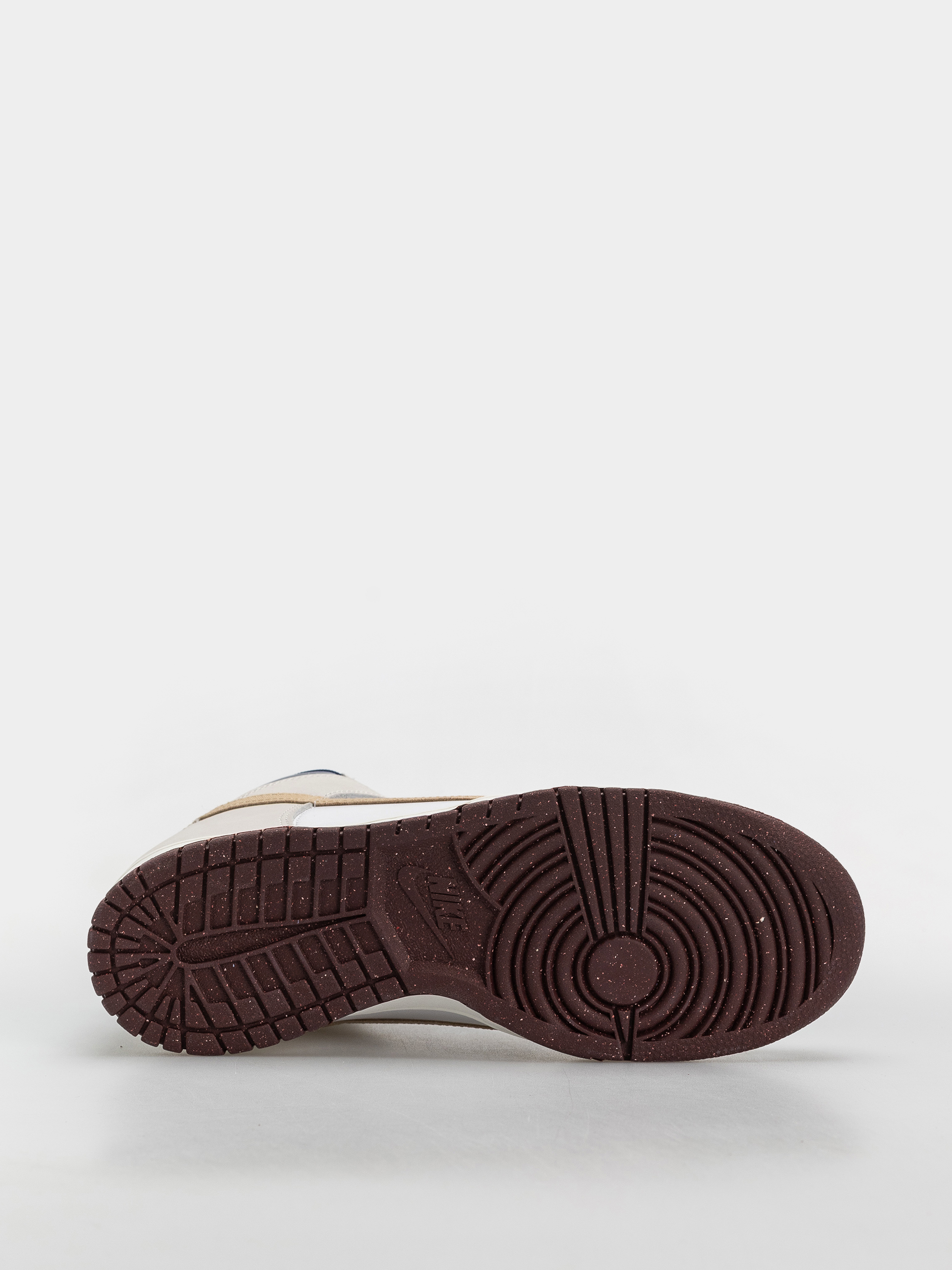 Buty Nike SB Dunk High Pro QS Beyond (white/ivorysand duneblue void)