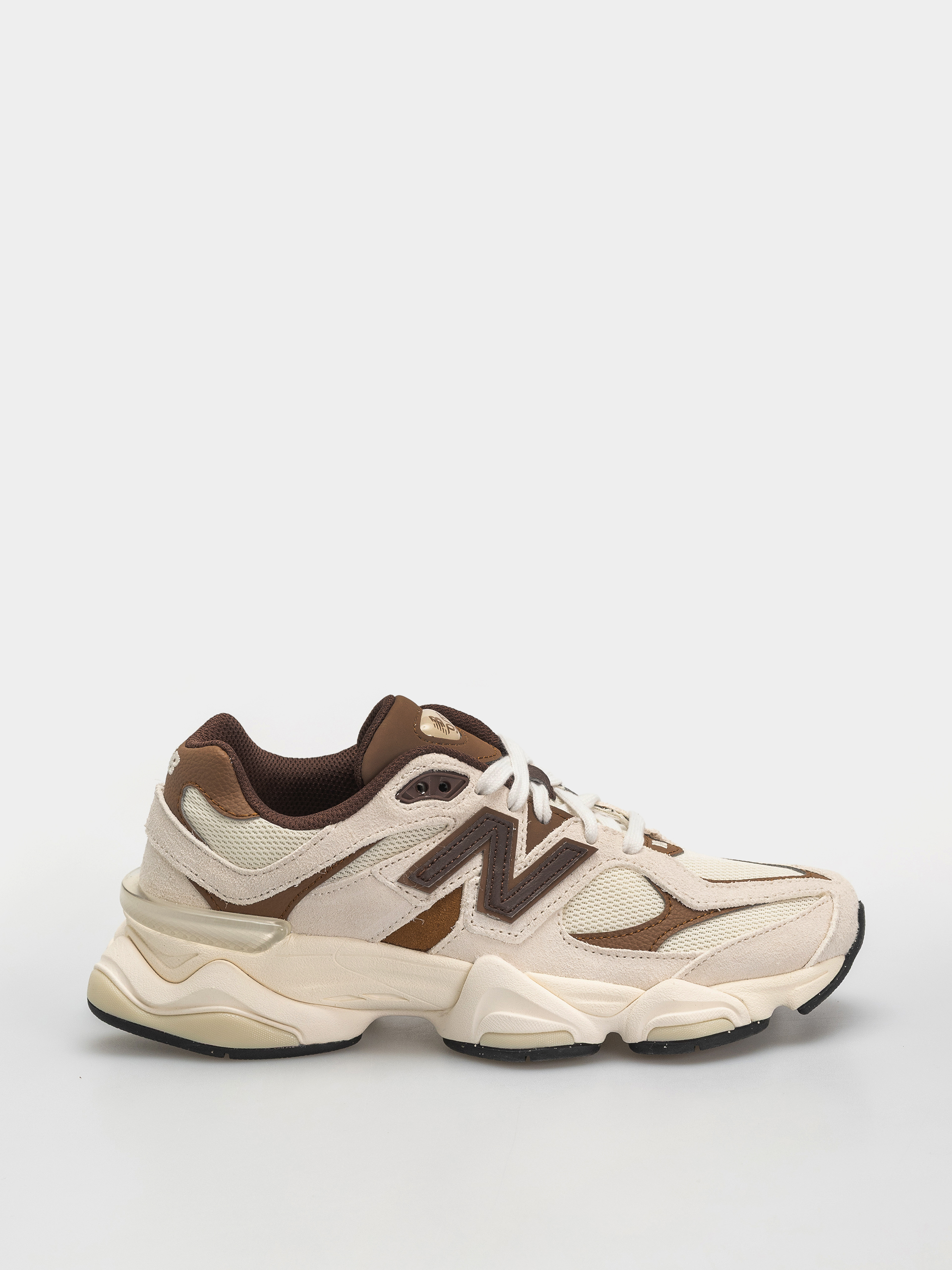 Buty New Balance 9060 (breakfast tea/angora)