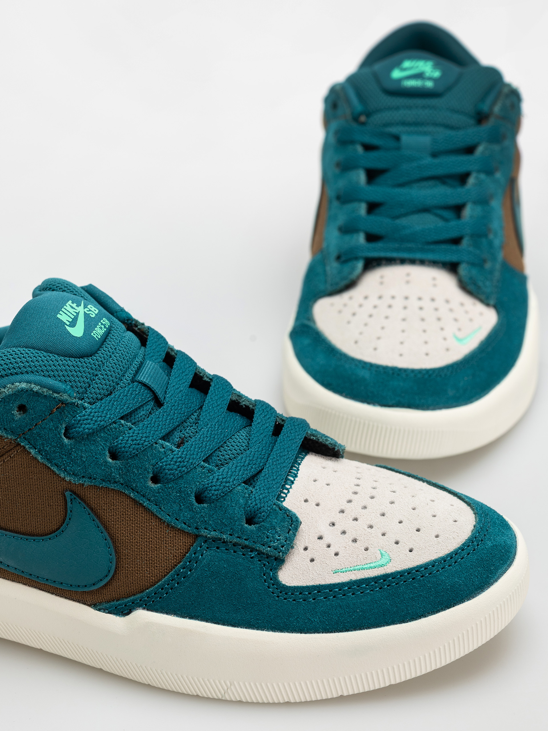 Buty Nike SB Force 58 (mosswood brown/geode teal lt orewood brn)