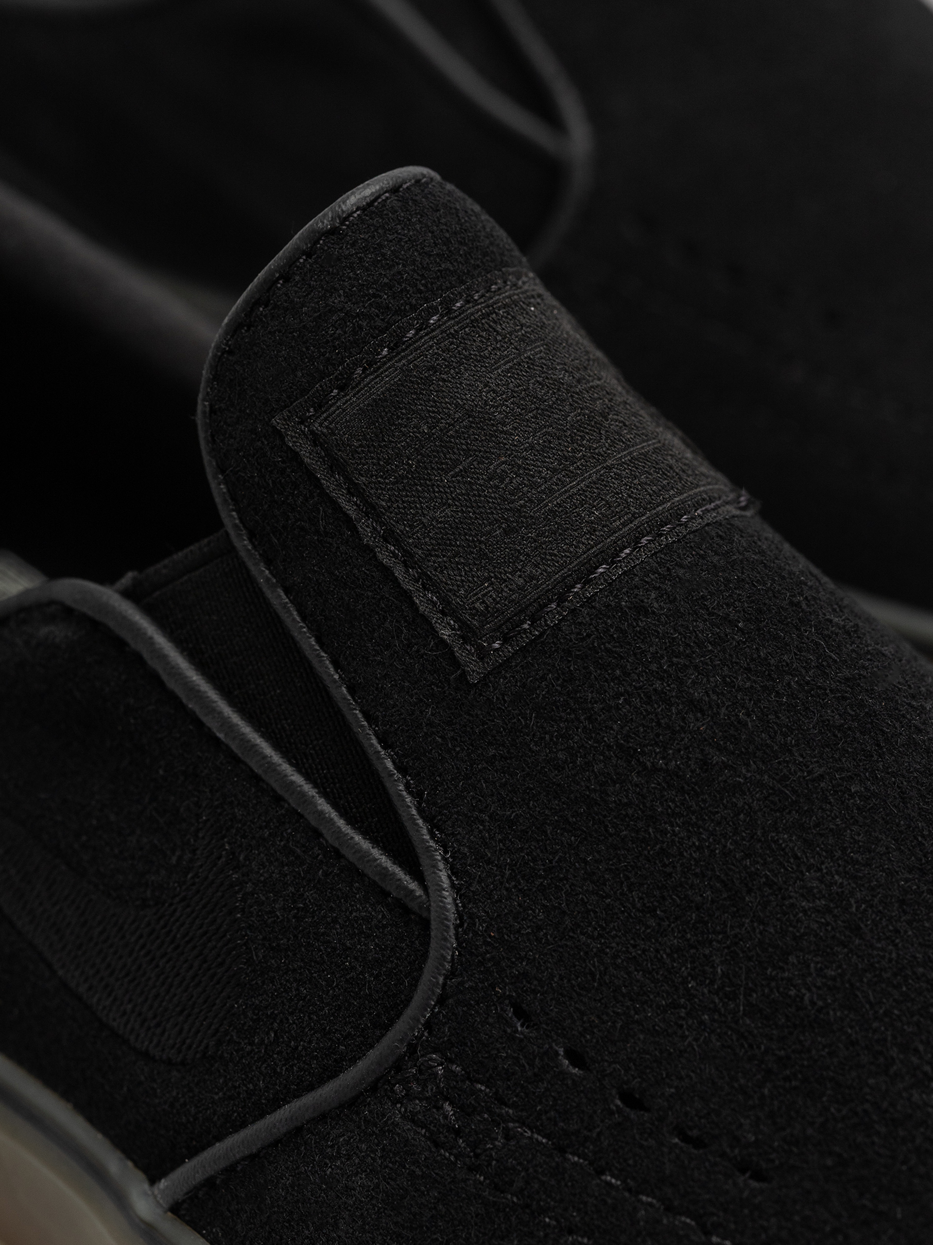 Buty Nike SB Janoski+ Slip (black/black black gum light brown)