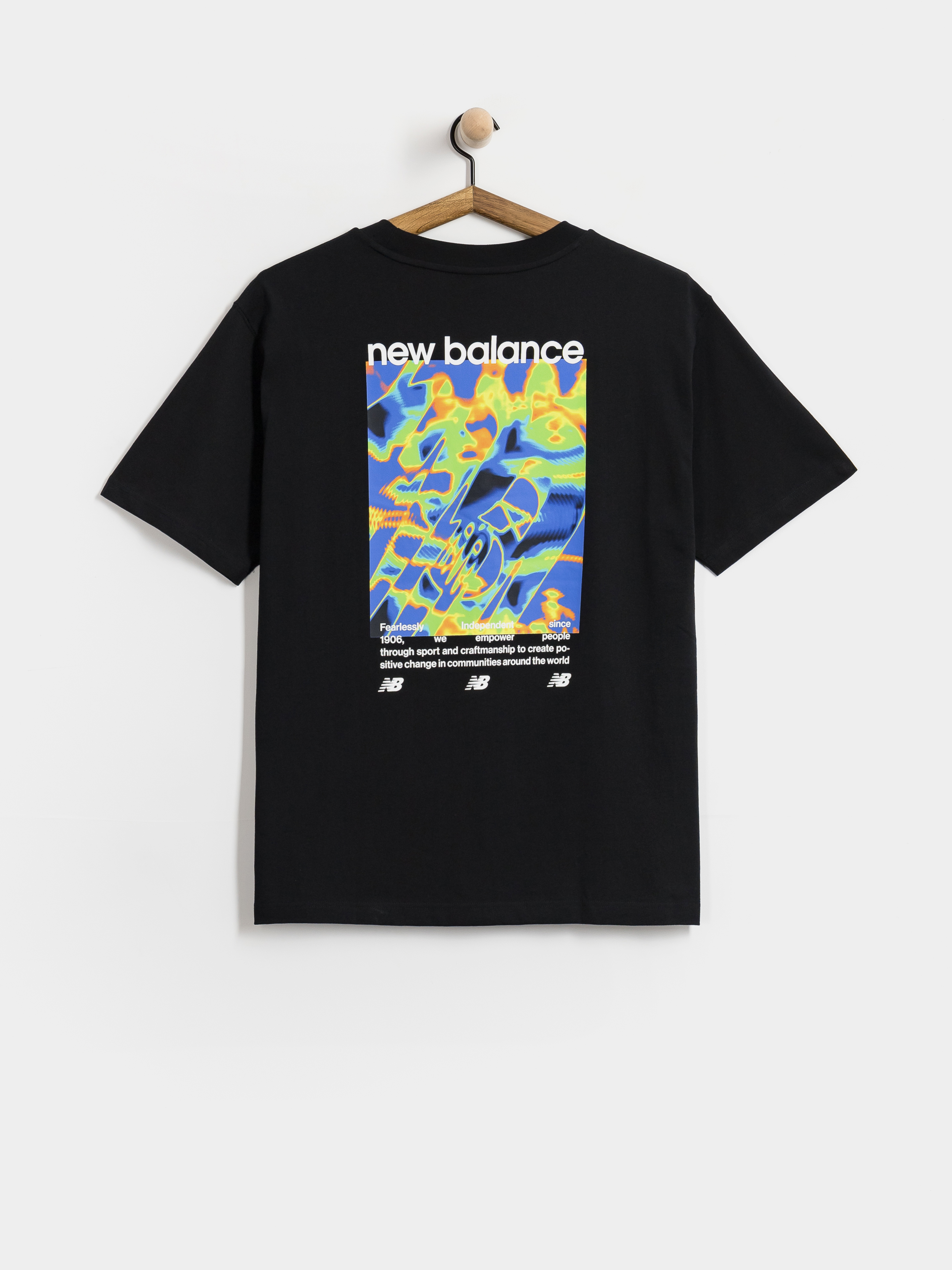 T-shirt New Balance Heat Map Forward Thinker (black)