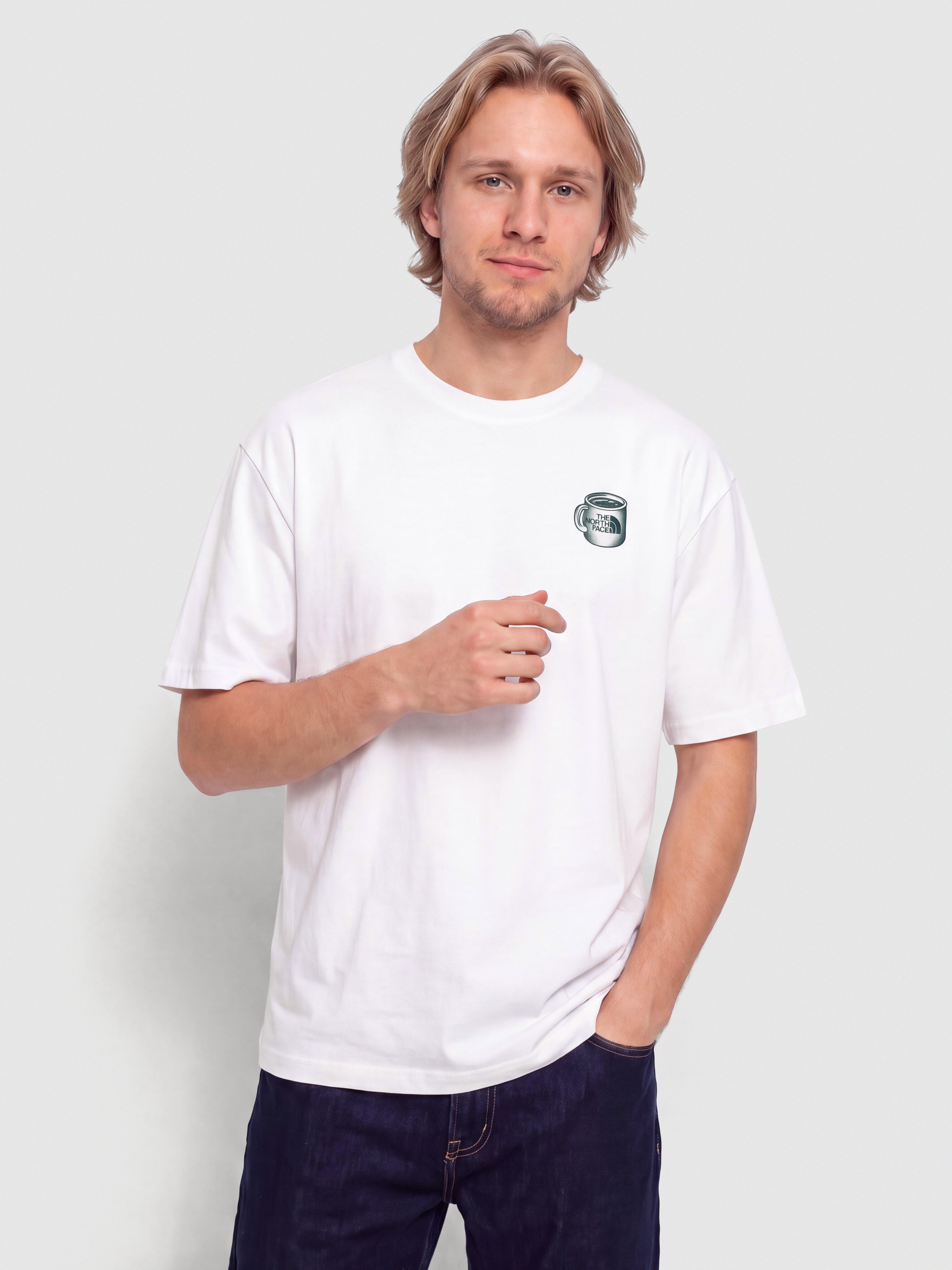 T-shirt The North Face Basecamp Barista Relaxed