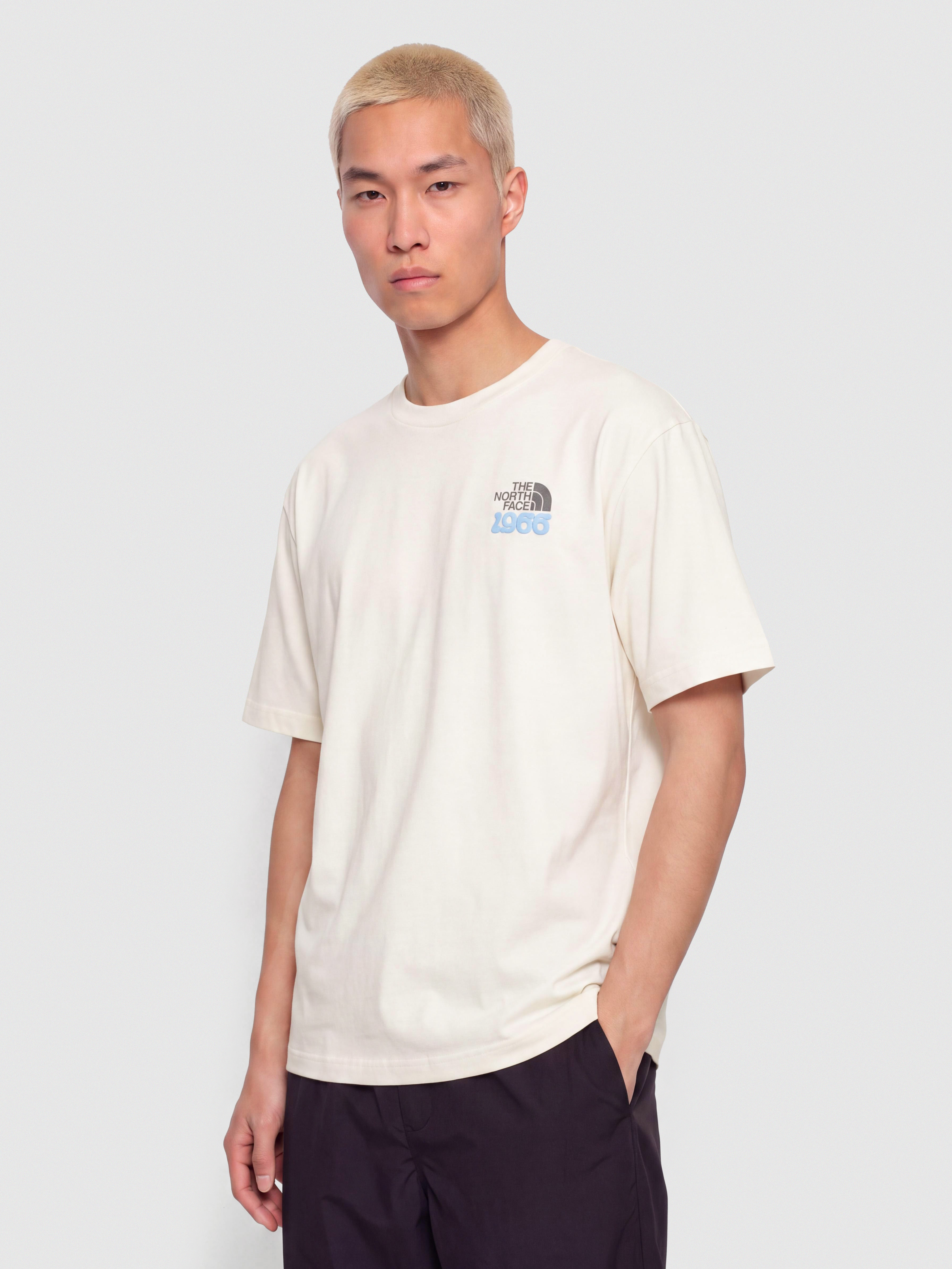 T-shirt The North Face Flora Relaxed (white dune)