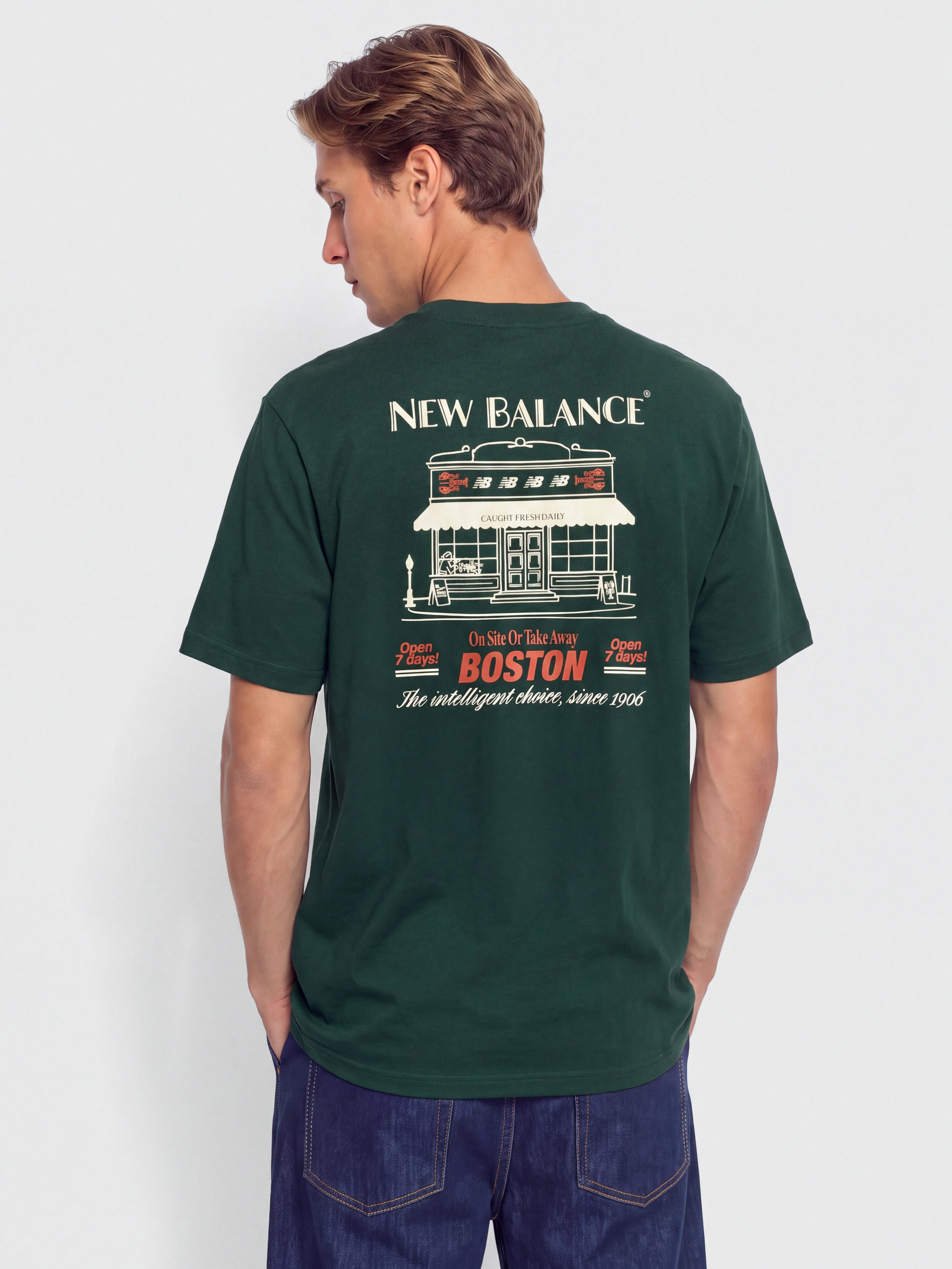 T-shirt New Balance Grab a Bite Boston (nordic green)