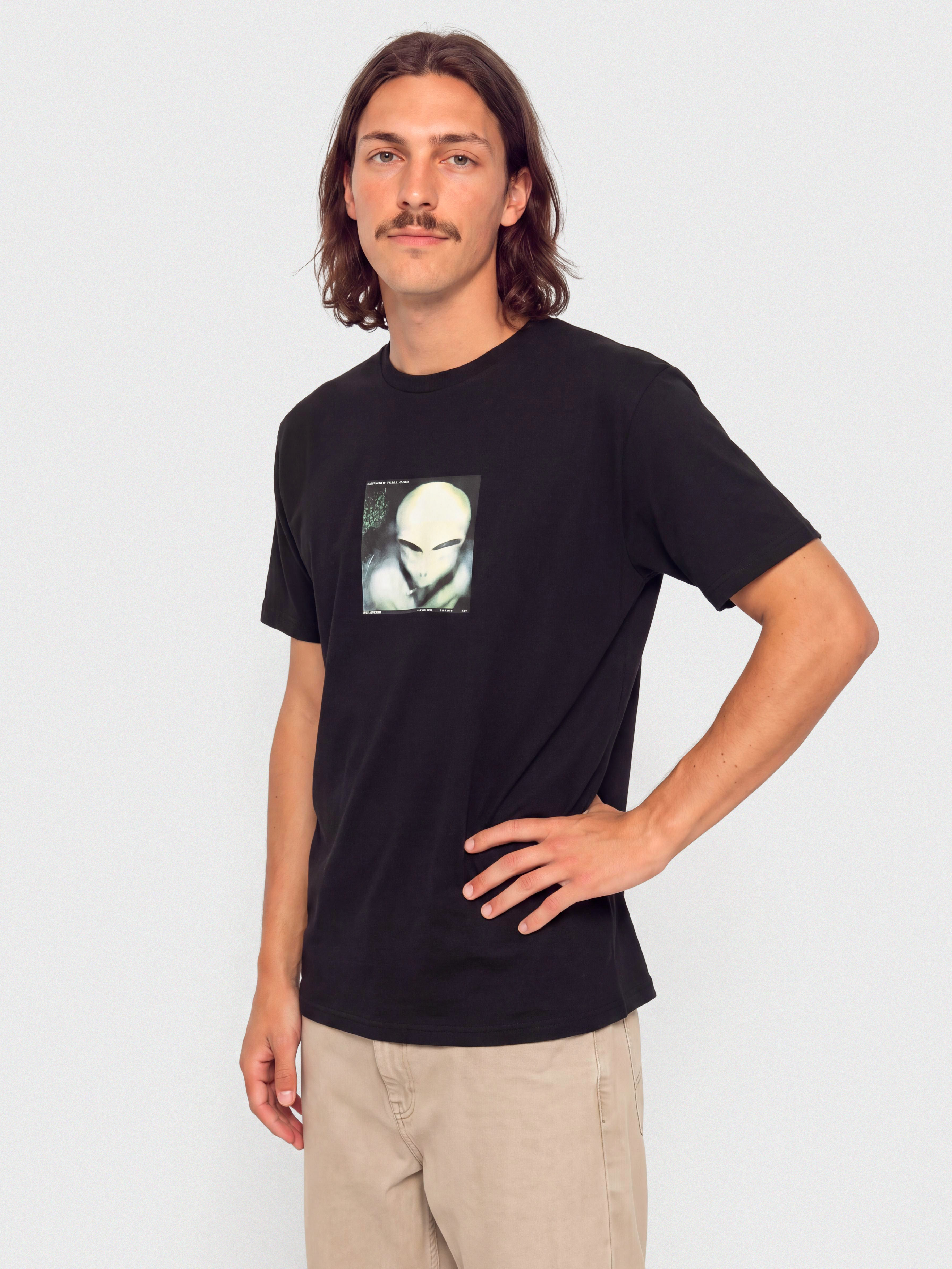 T-shirt RipNDip Spacing Out (black)
