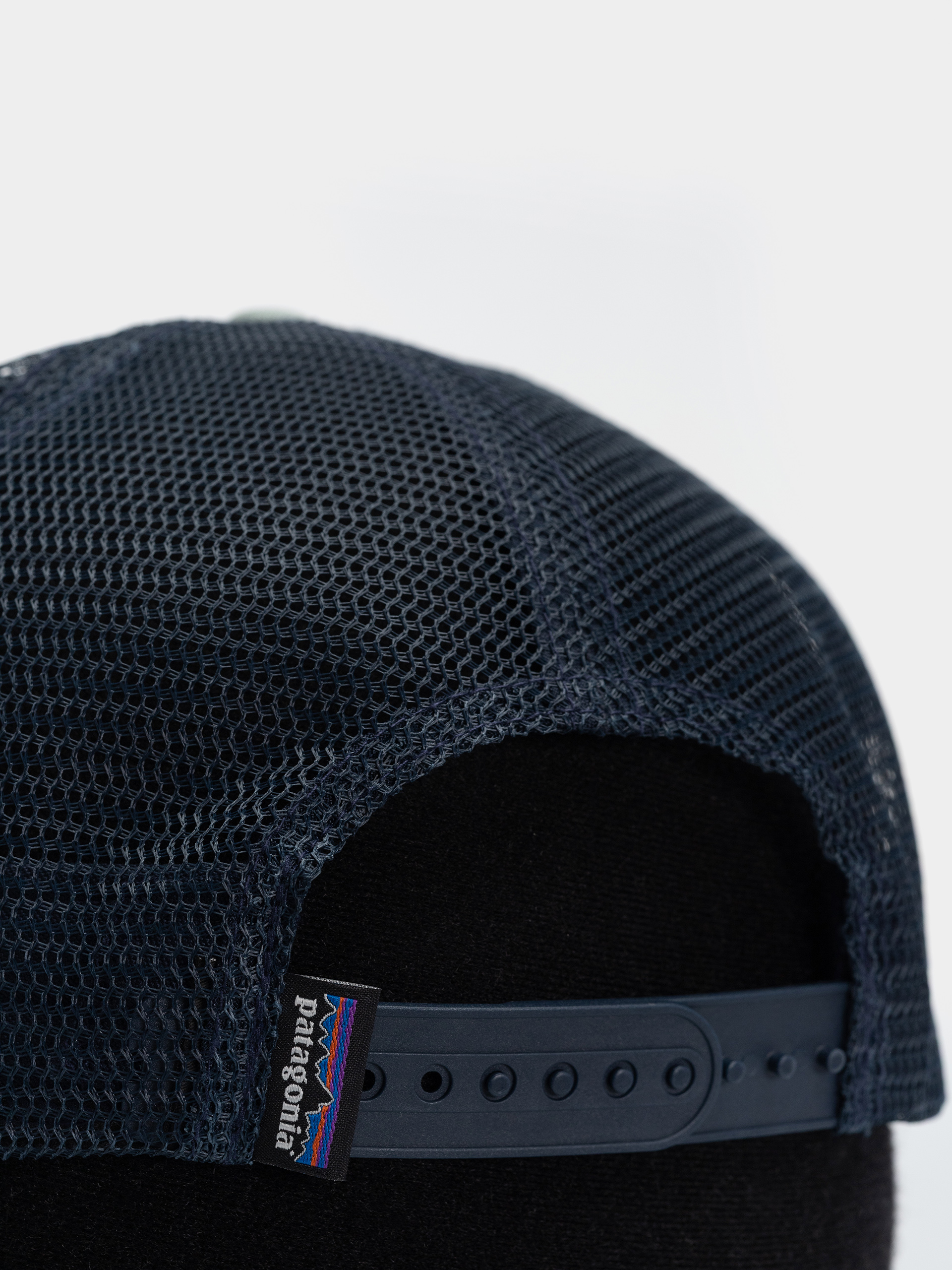 Czapka z daszkiem Patagonia P 6 Logo Trucker (pumice)