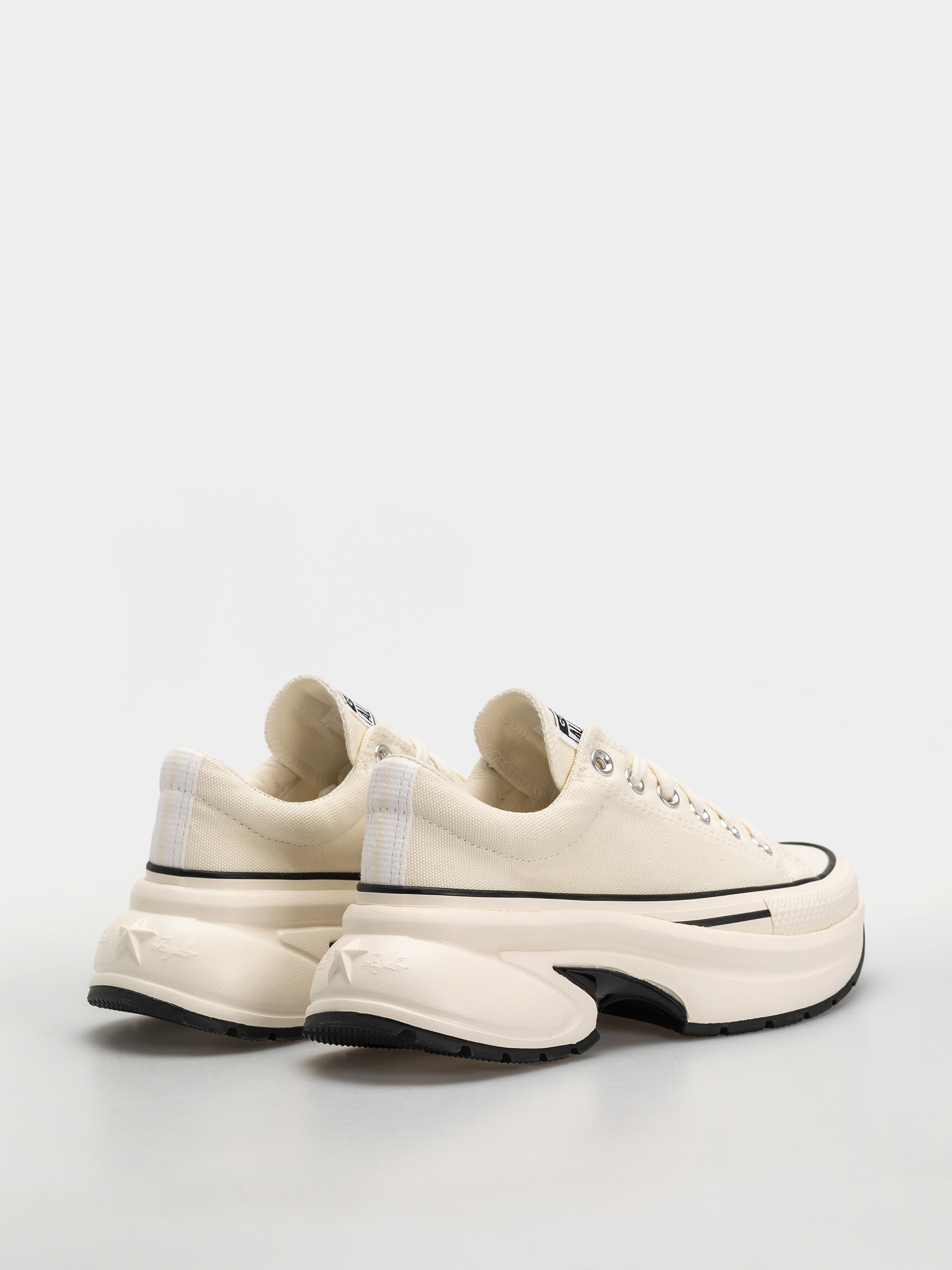 Buty Converse Run Star Crush Ox Wmn (egret/egret/black)