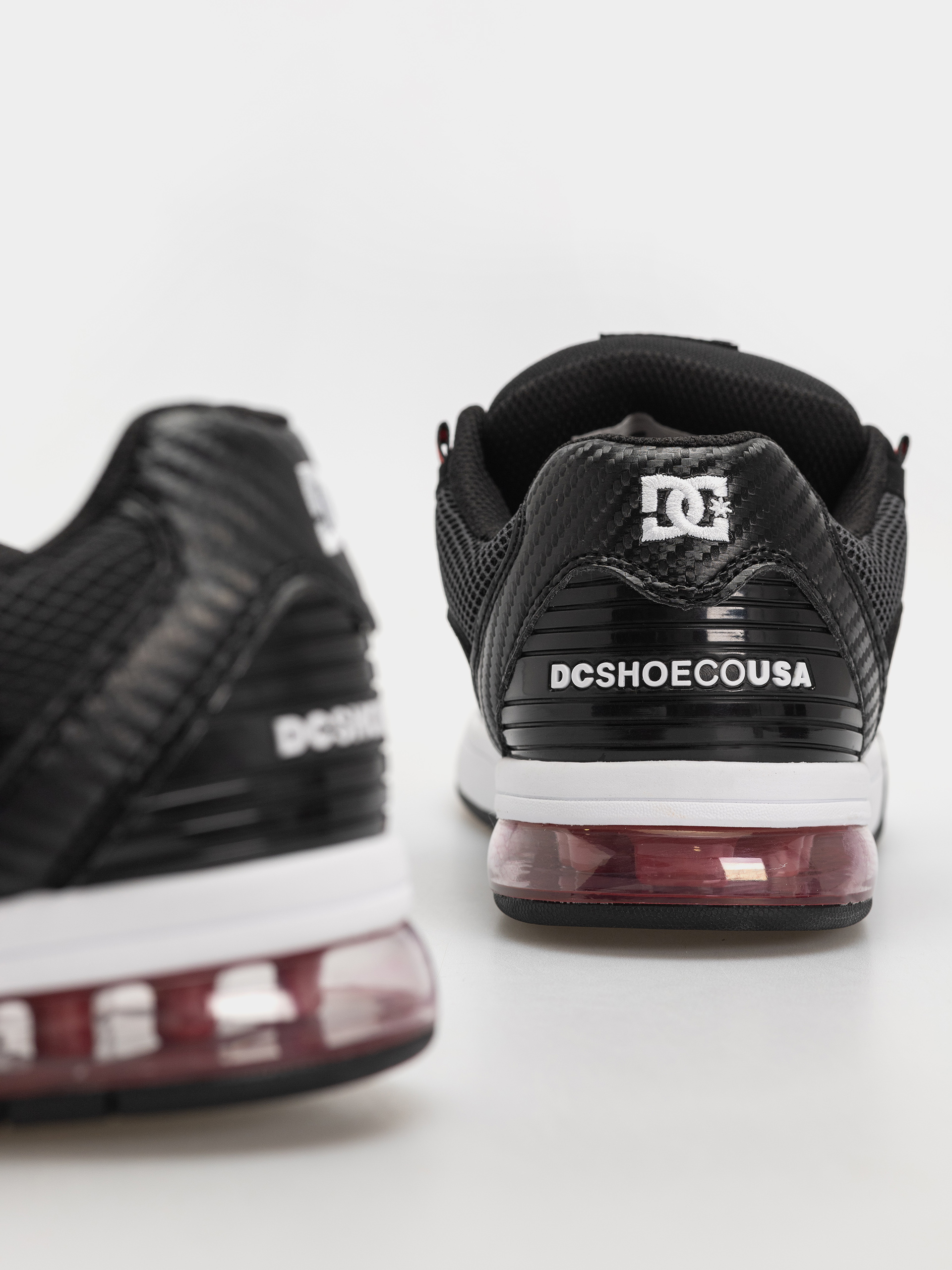 Buty DC Versatile (black/white/athletic red)
