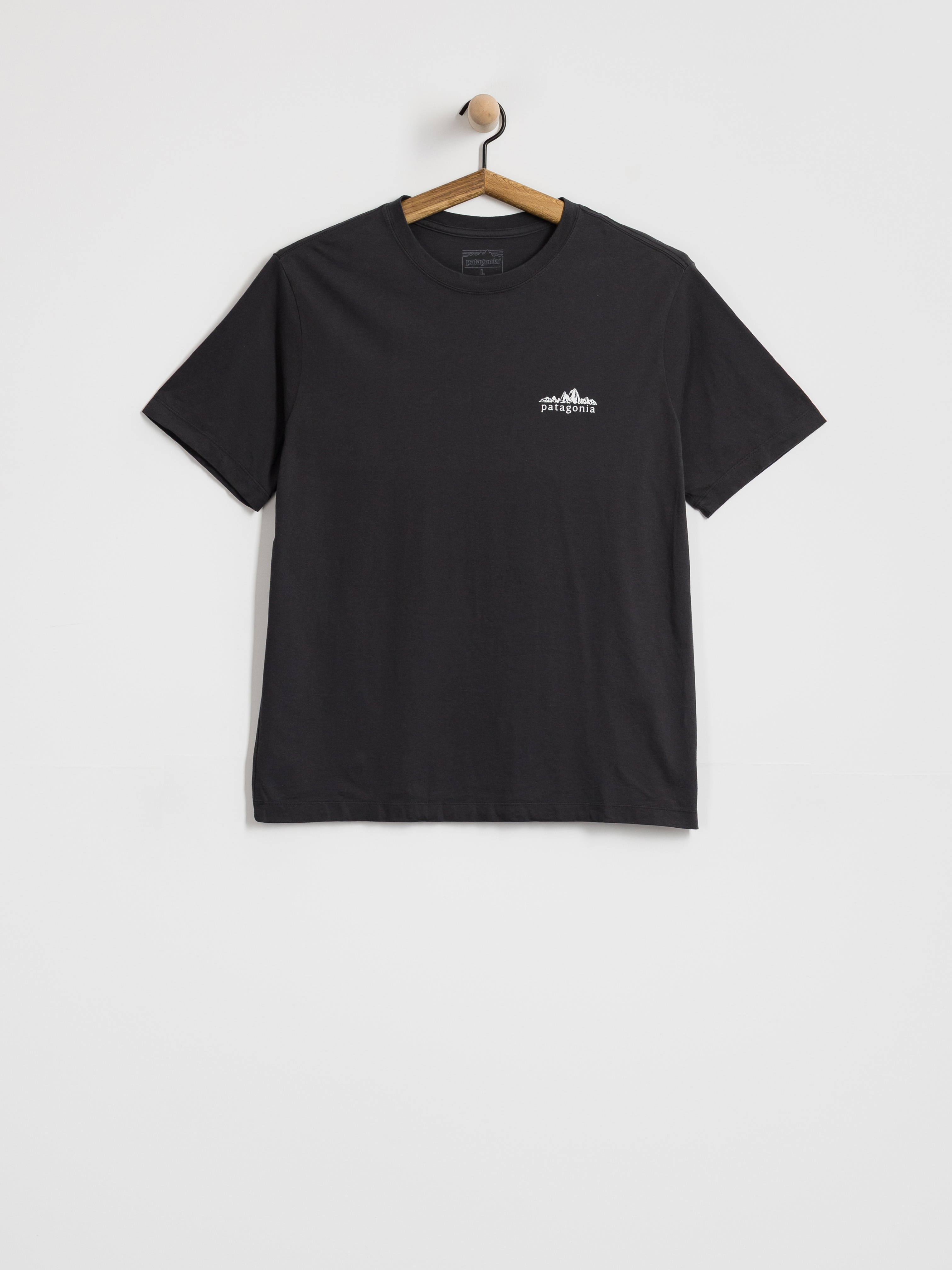 T-shirt Patagonia Fitz Roy Foothills (ink black)