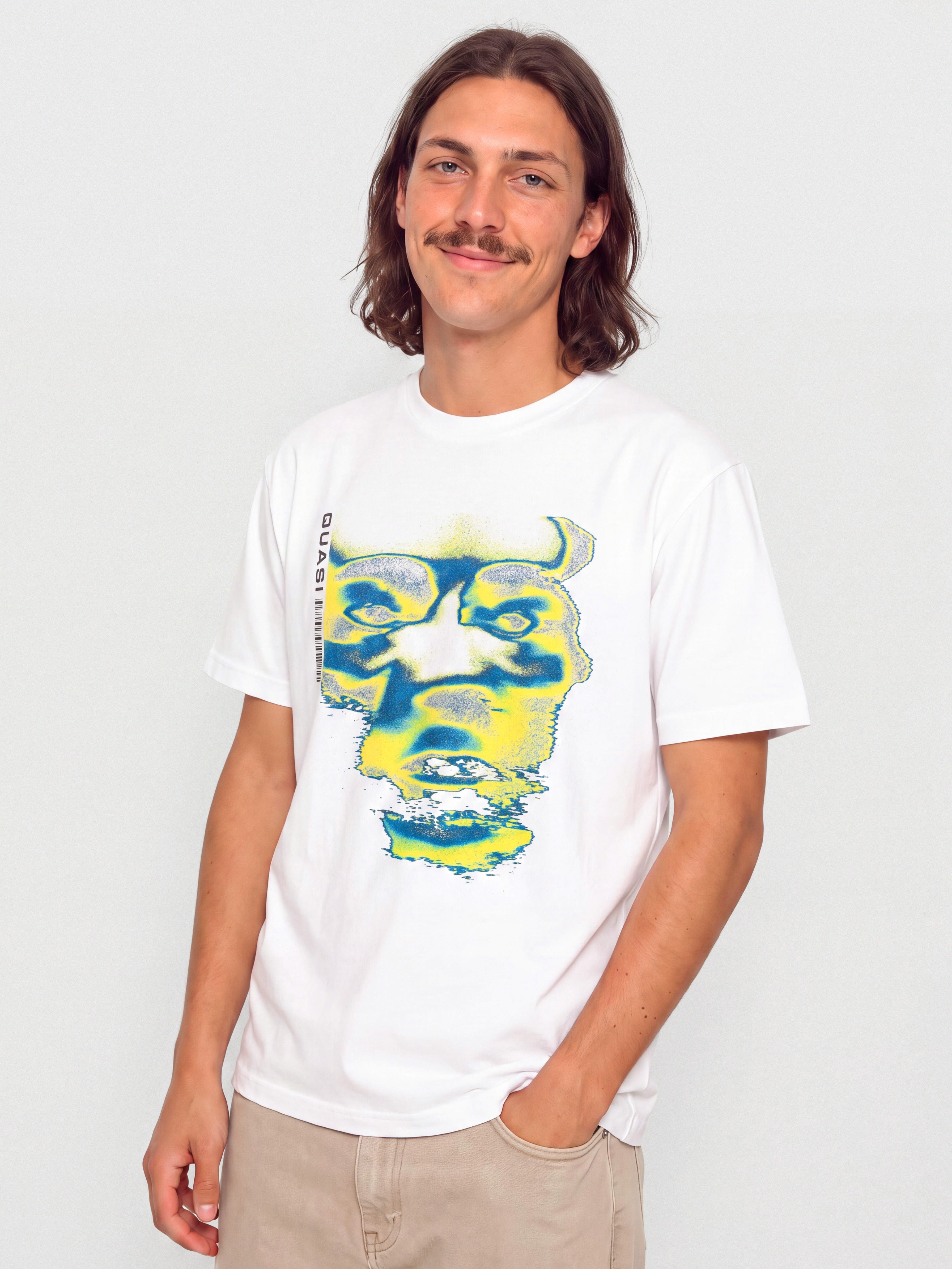 T-shirt Quasi Skateboards UPC