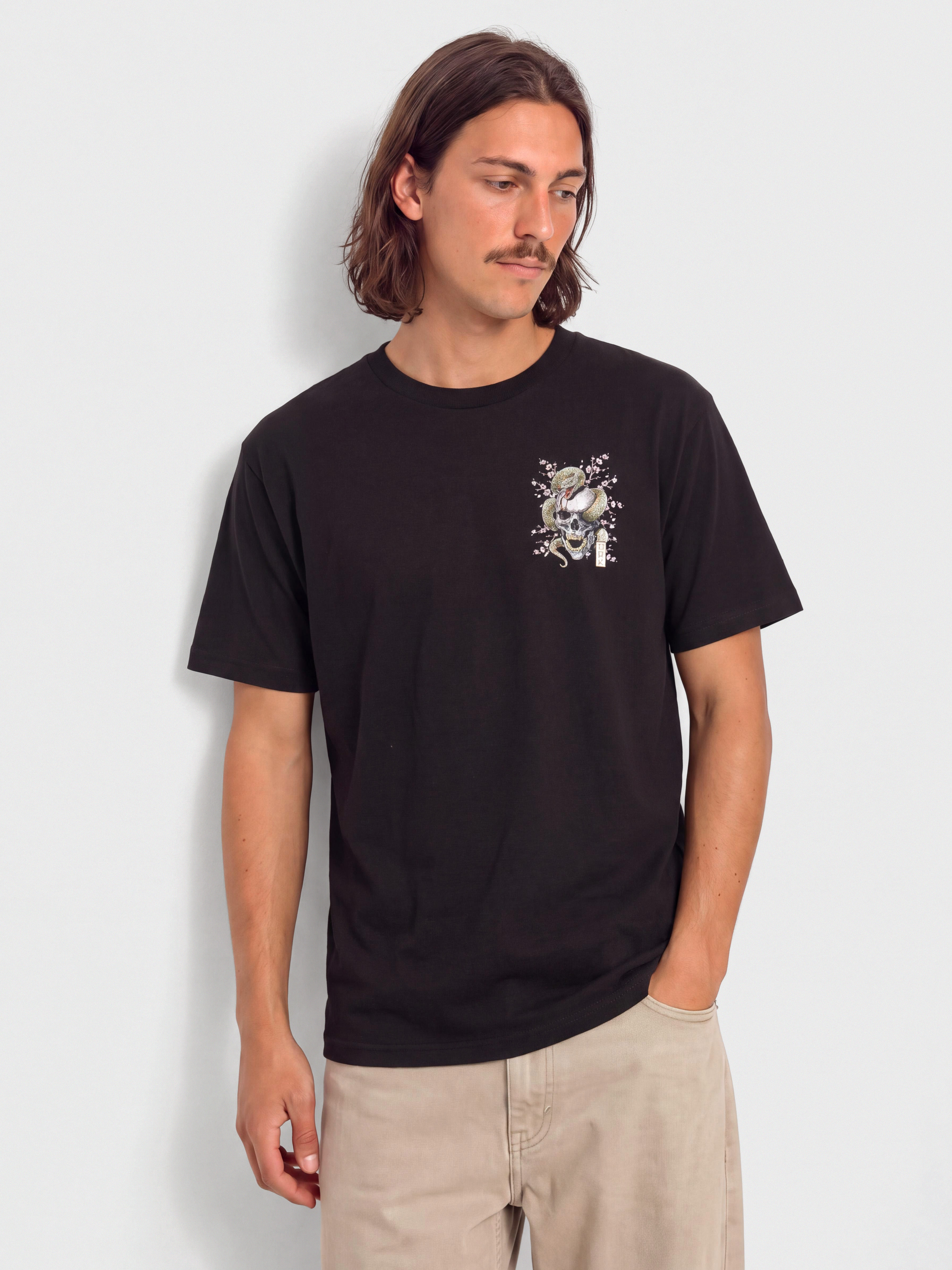T-shirt DGK Strength (black)