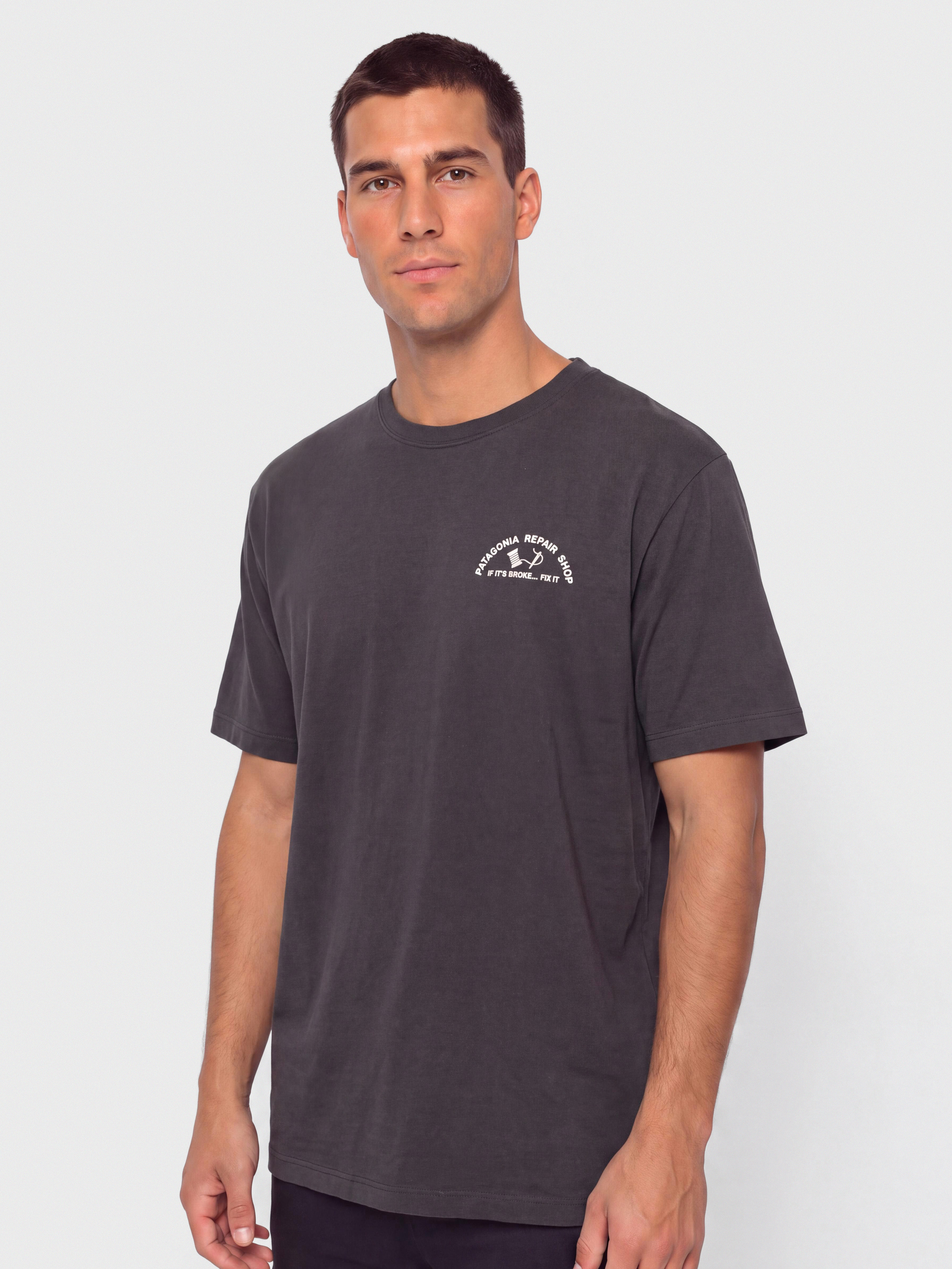 T-shirt Patagonia Repair Shop (ink black)