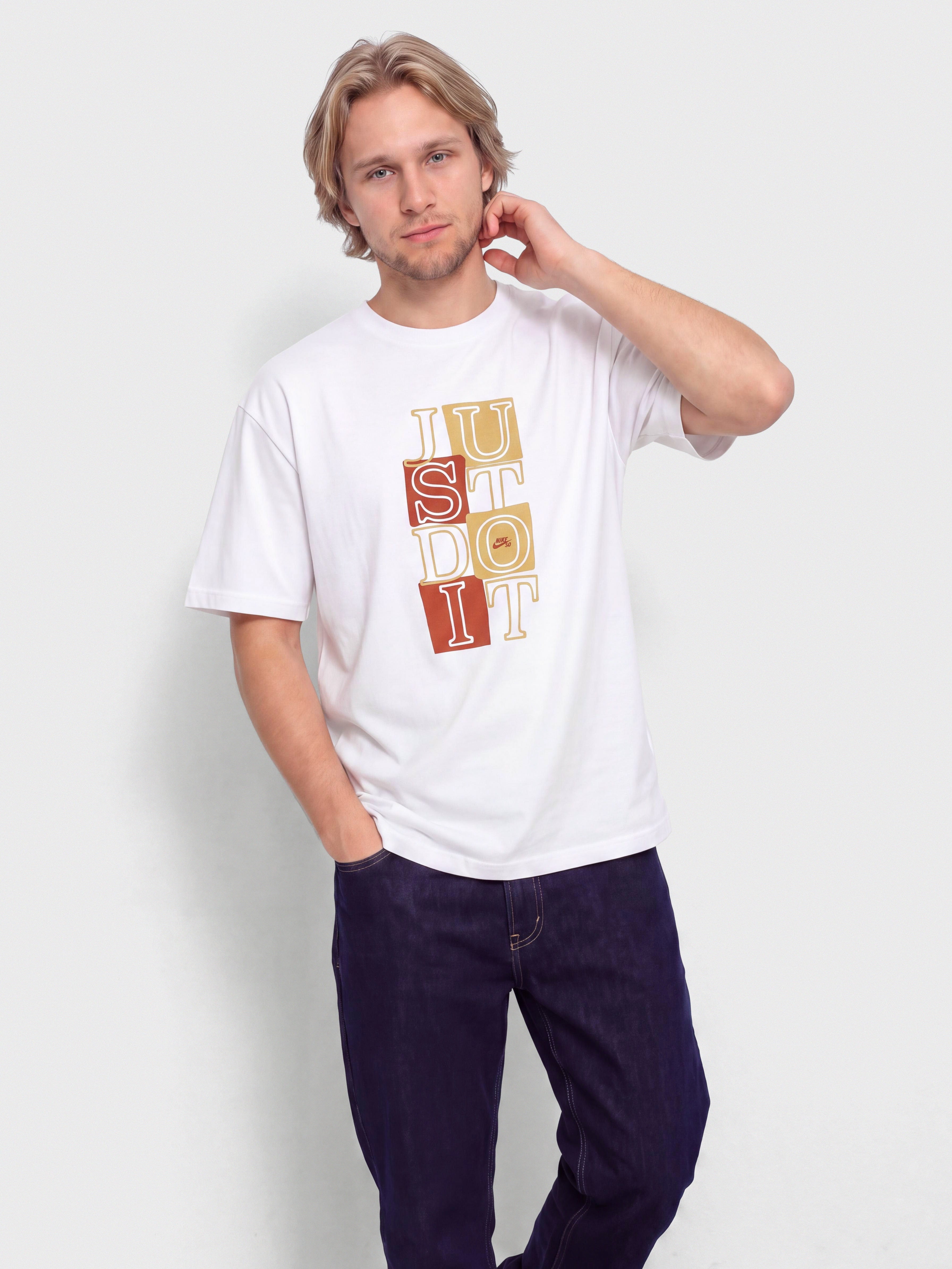 T-shirt Nike SB Remake JDI (summit white)