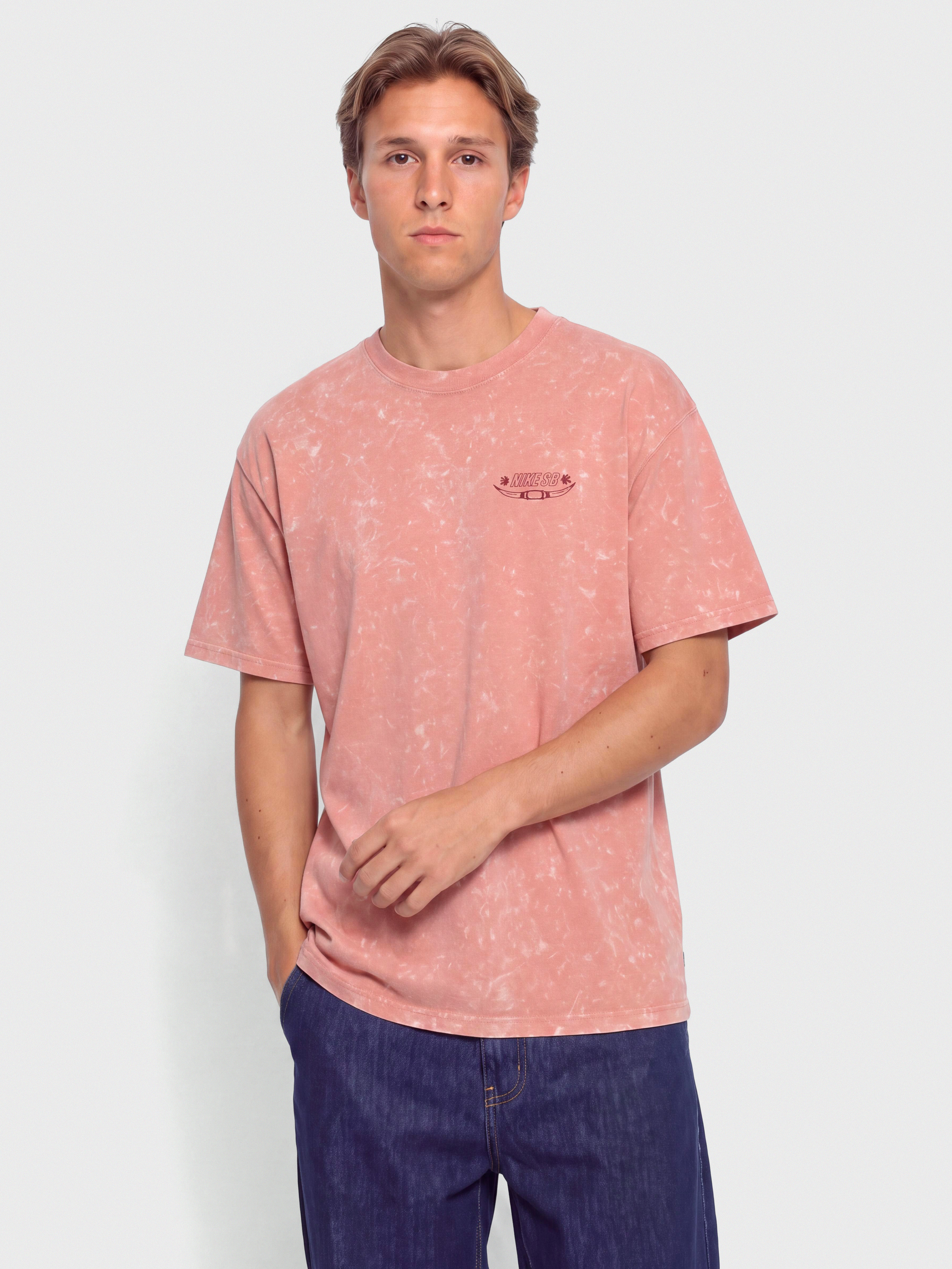 T-shirt Nike SB M90 Oc Western Bee (red stardust)
