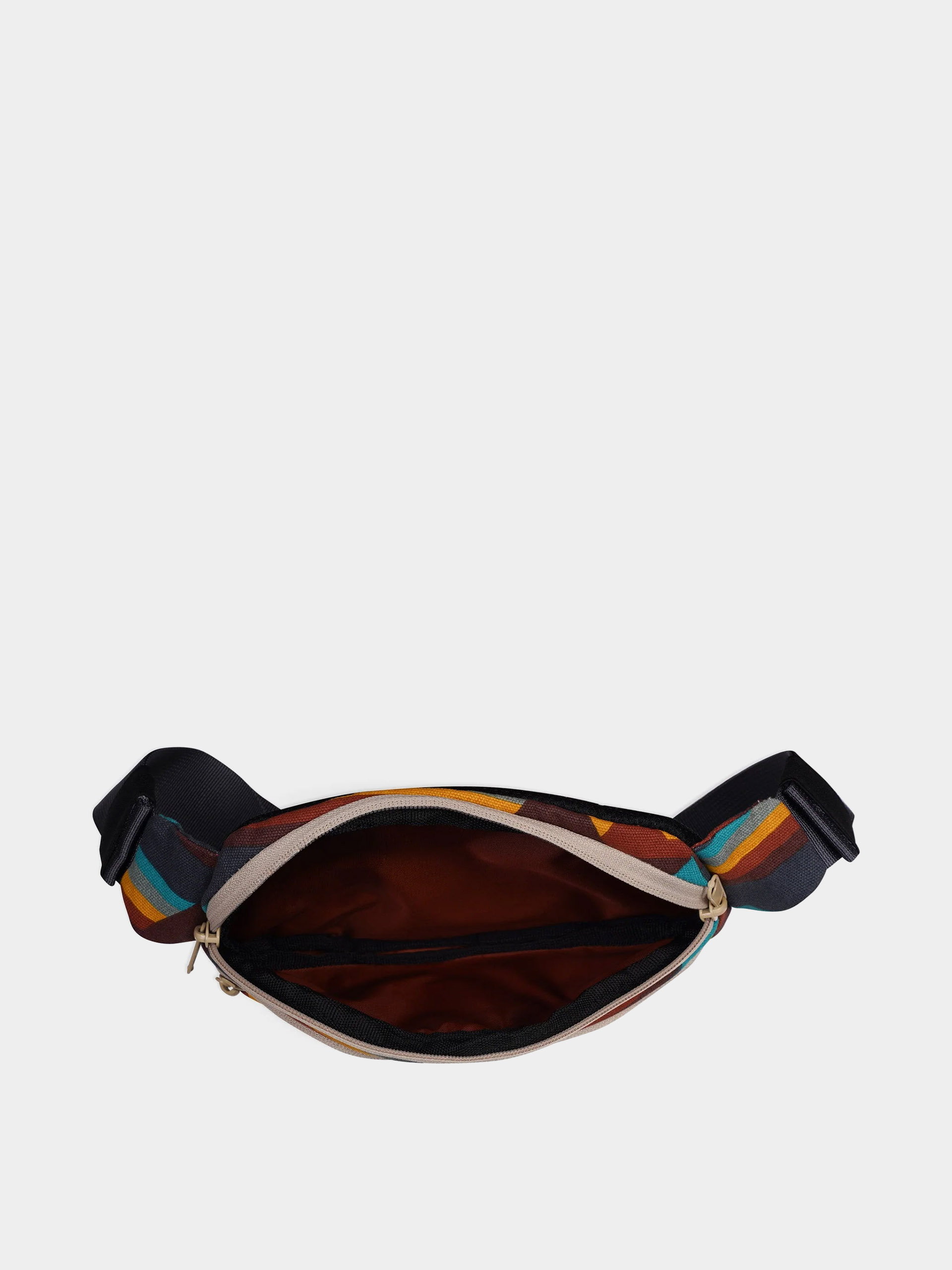 Nerka Kavu Canvas Spectator (mountain view)