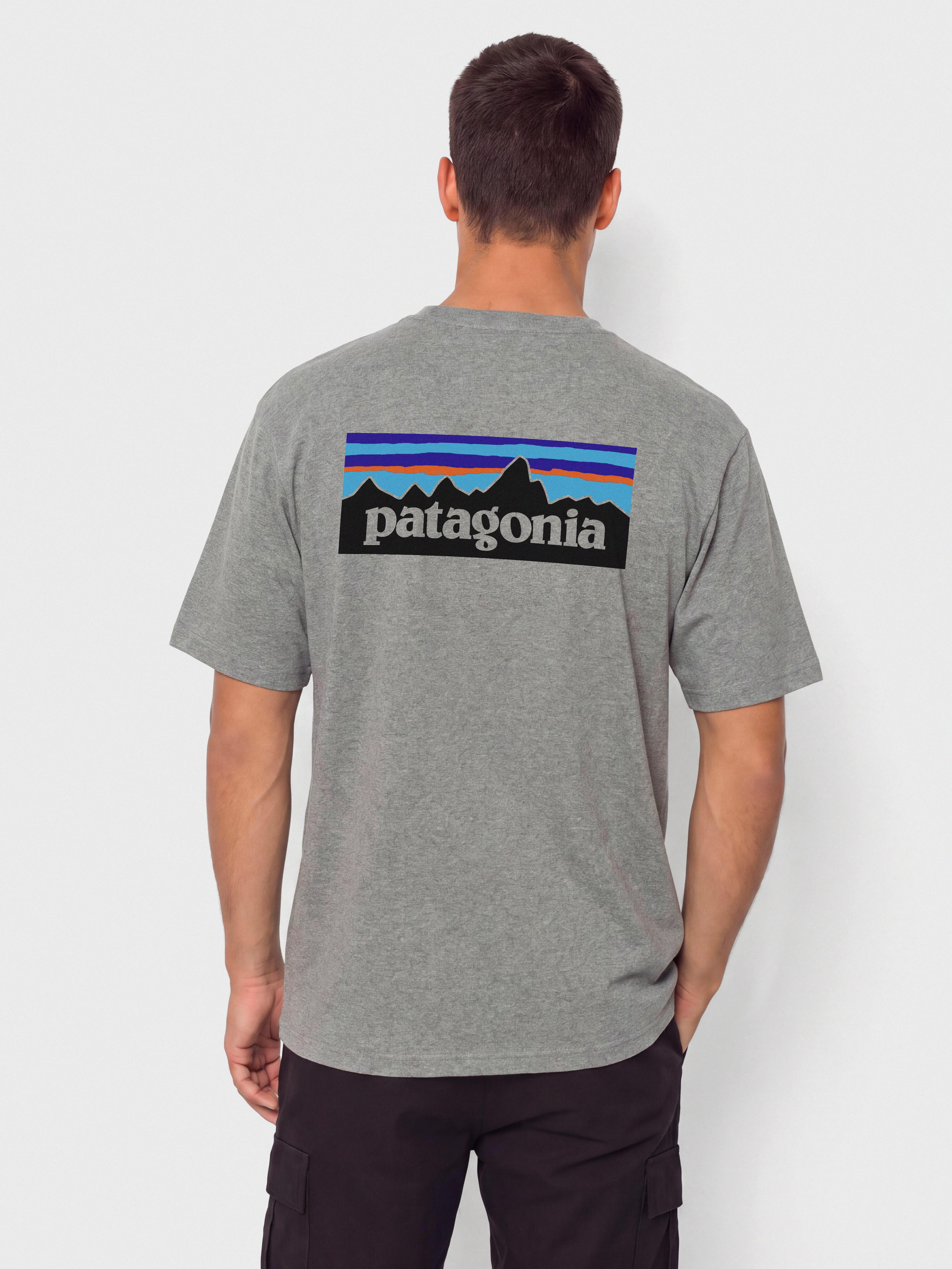 T-shirt Patagonia P6 Logo Responsibili (gravel heather)