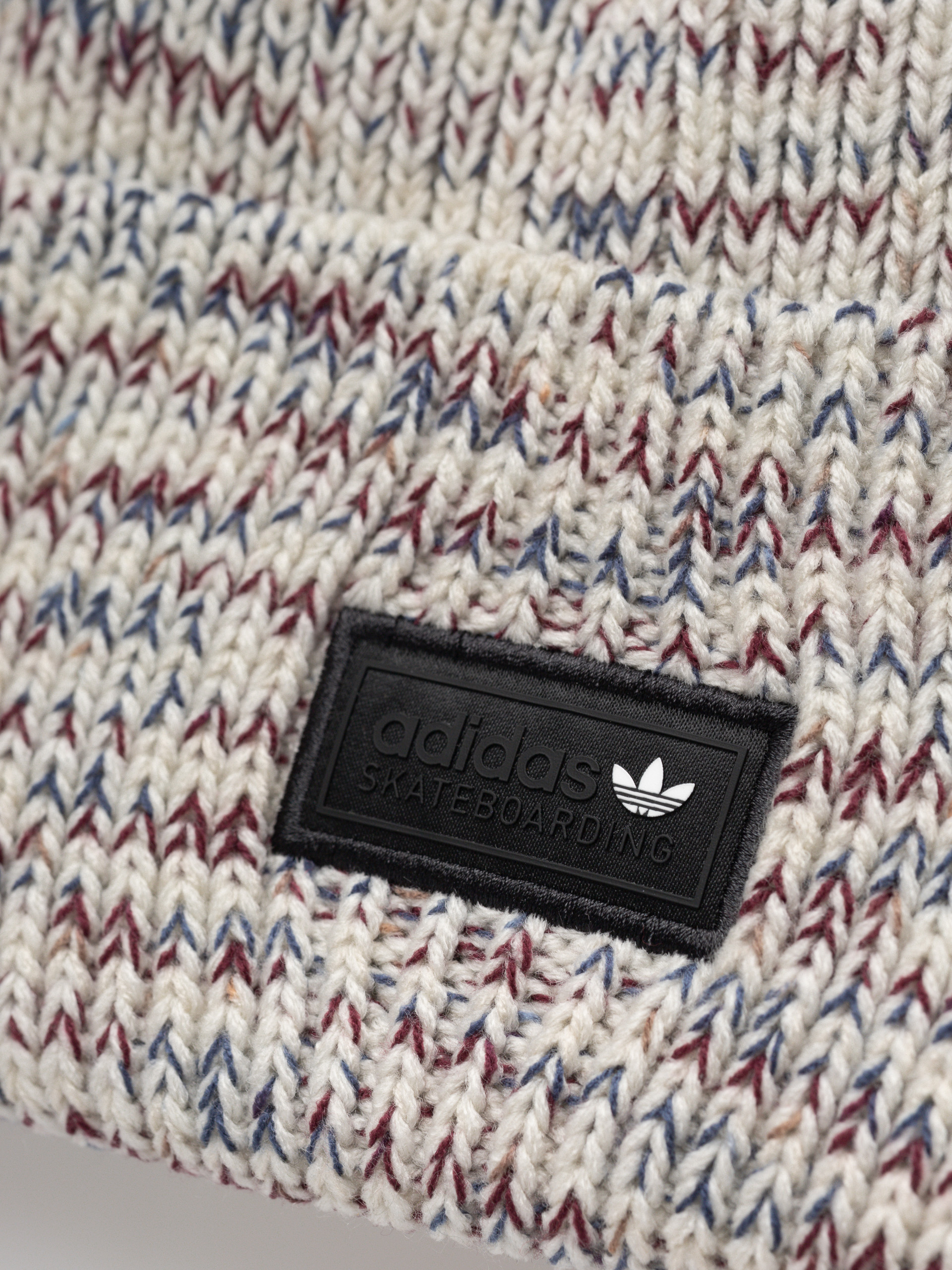 Czapka zimowa adidas Fsbs Spc (orbgry/multco)