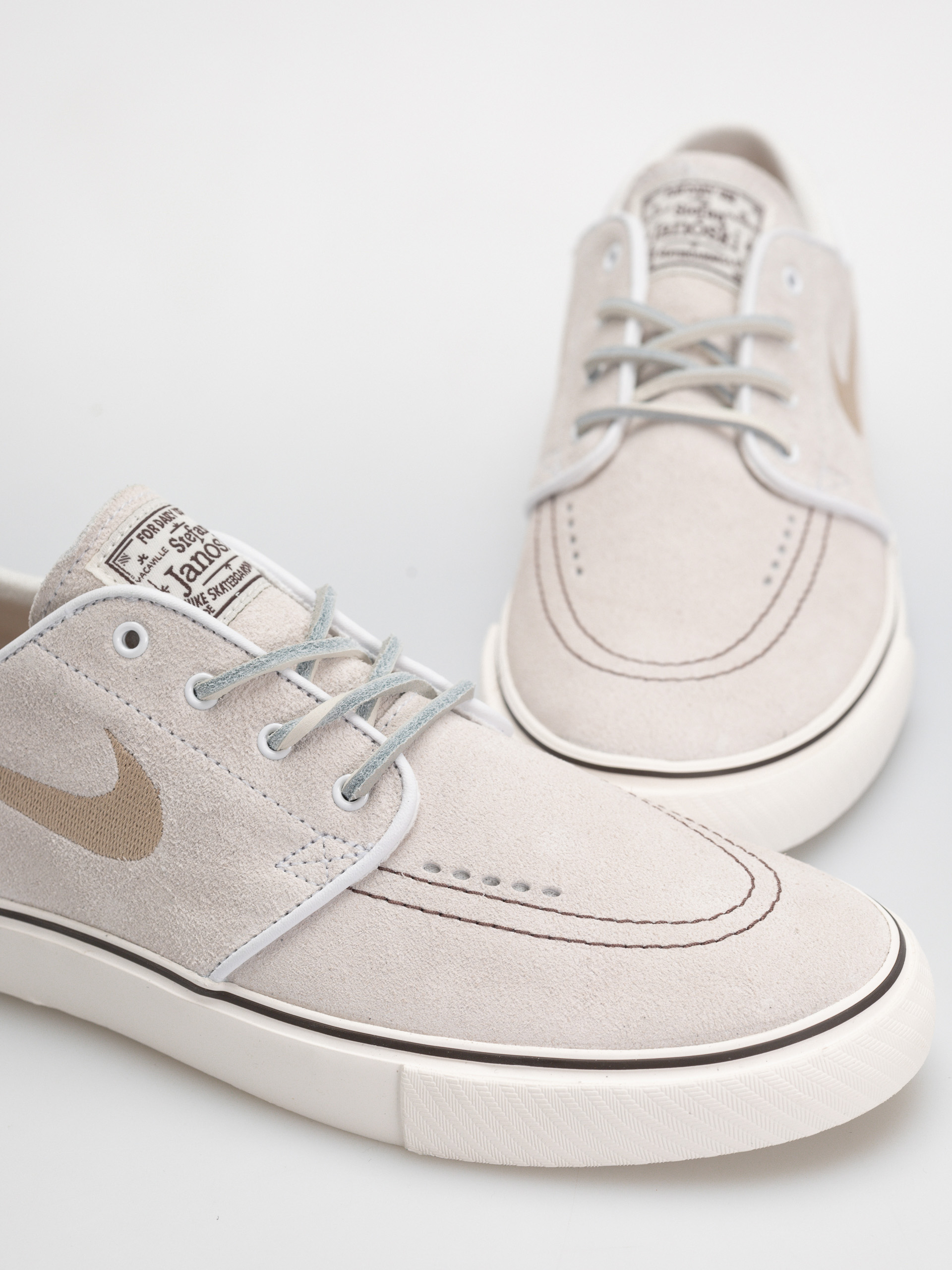 Buty Nike SB Zoom Janoski Og+ (white/linen sail lt chocolate)