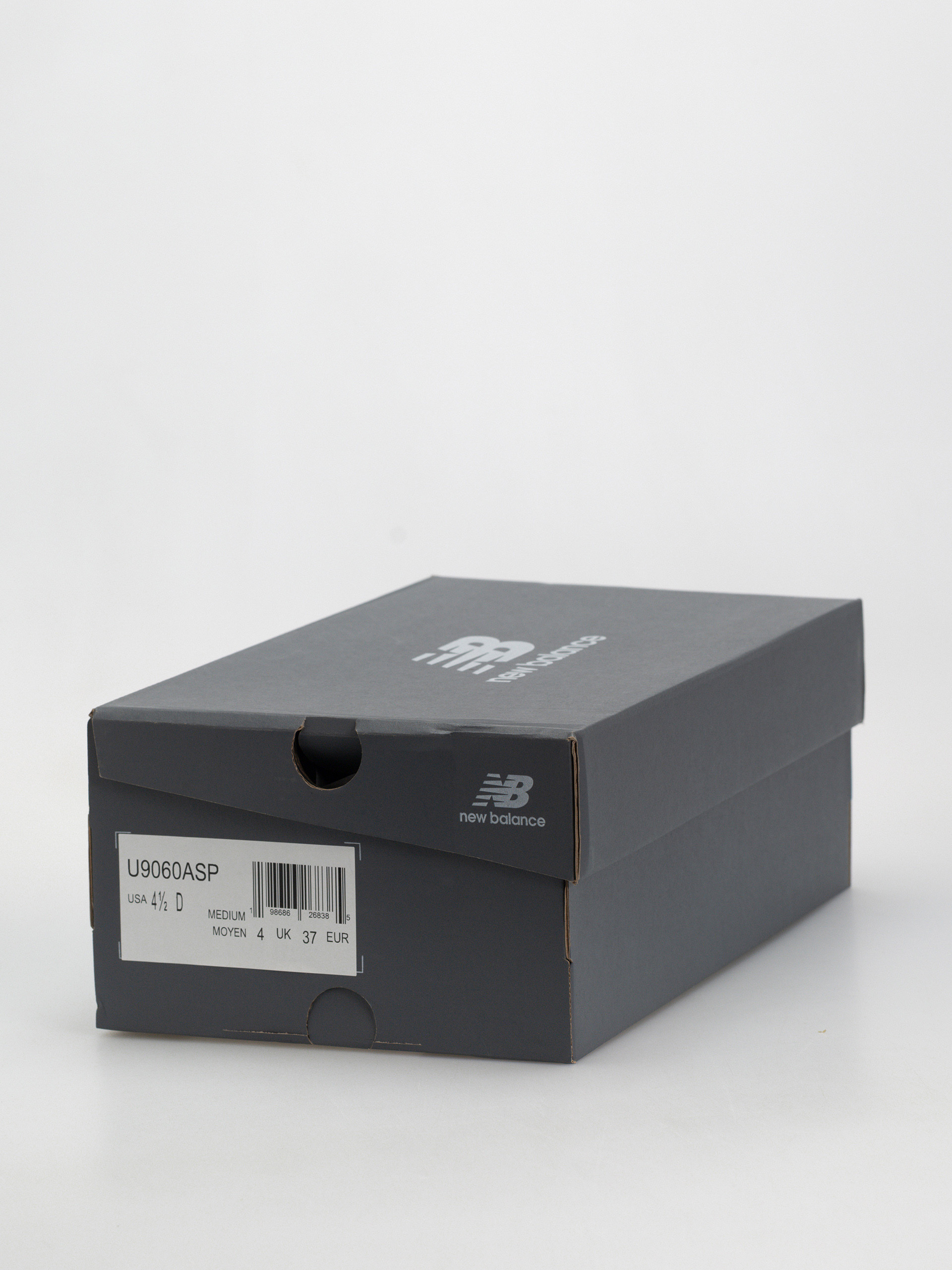 Buty New Balance 9060 (moonbeam/sea salt/black)