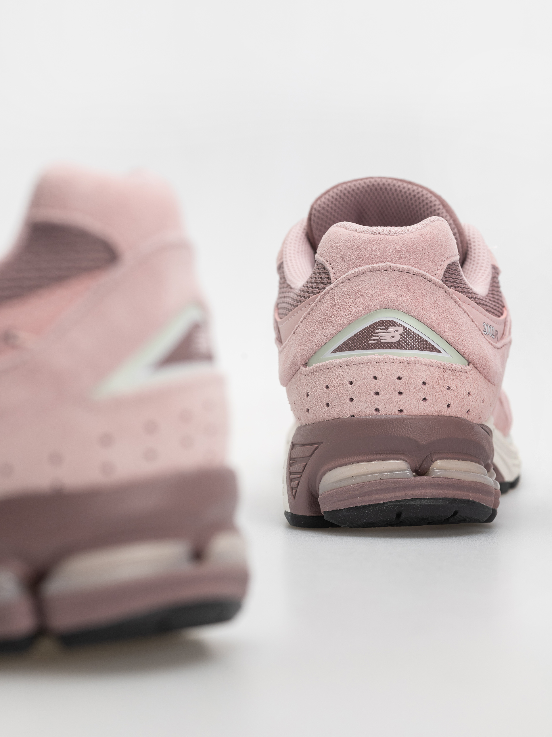 Buty New Balance 2002 (pink chalk/pebble)