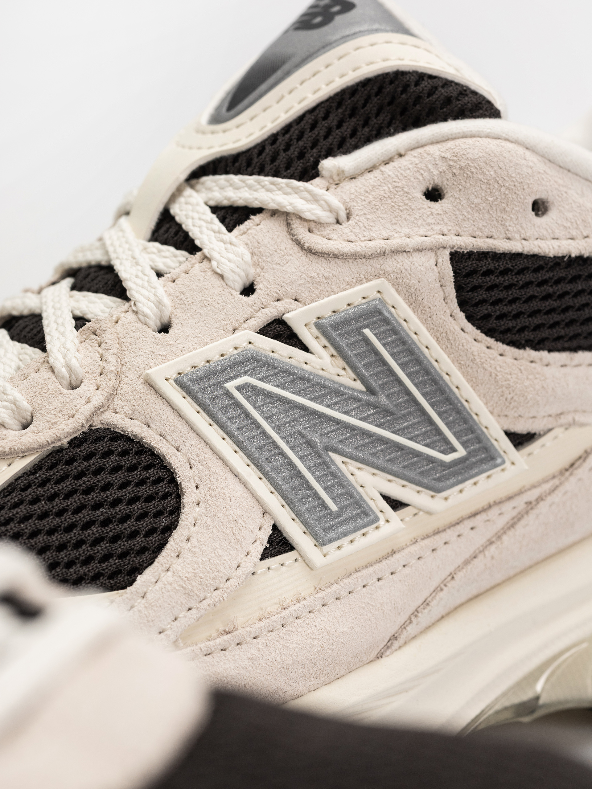 Buty New Balance 2010 (sea salt/black cement)