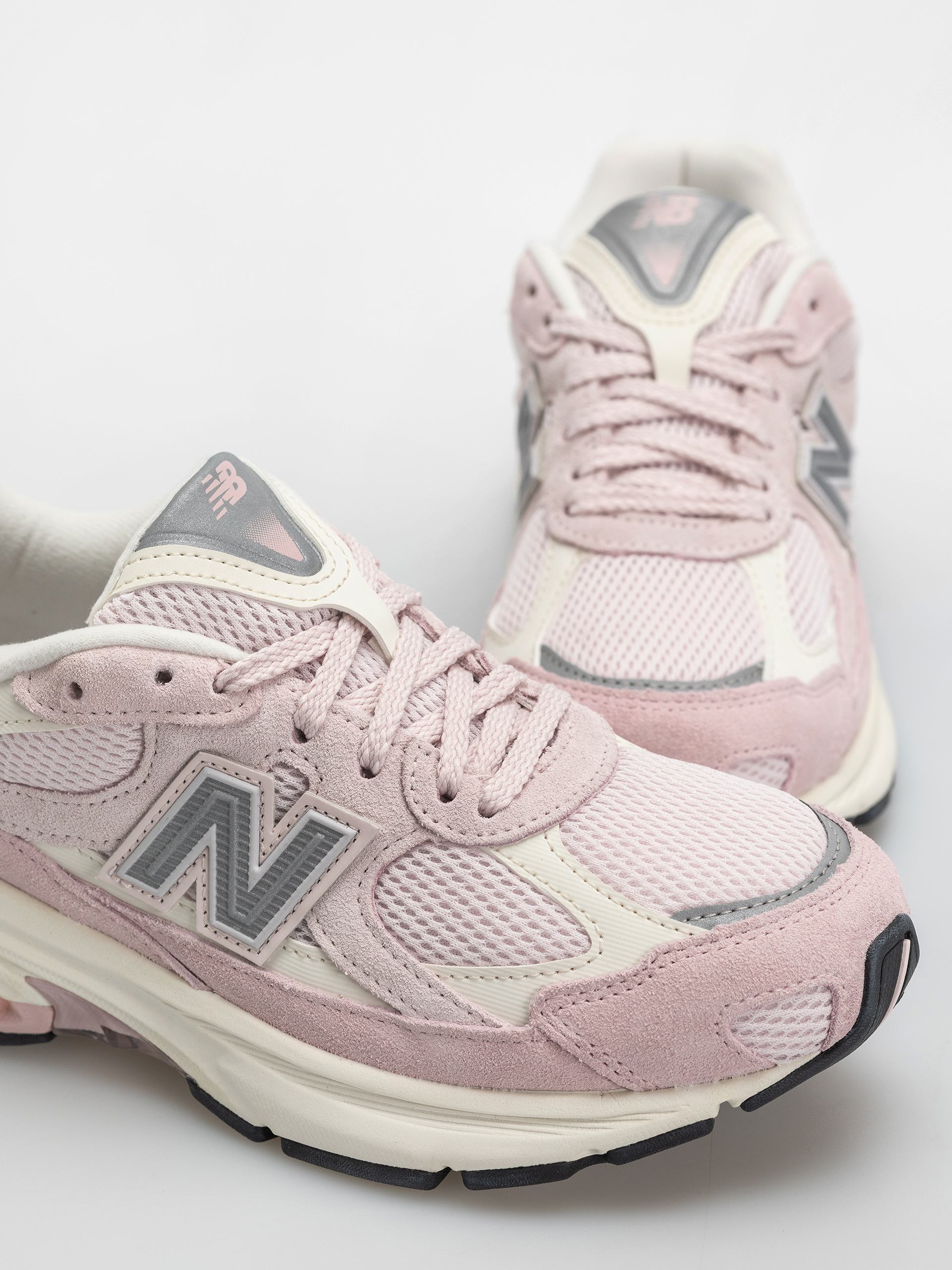 Buty New Balance 2010 (pink chalk/sea salt)