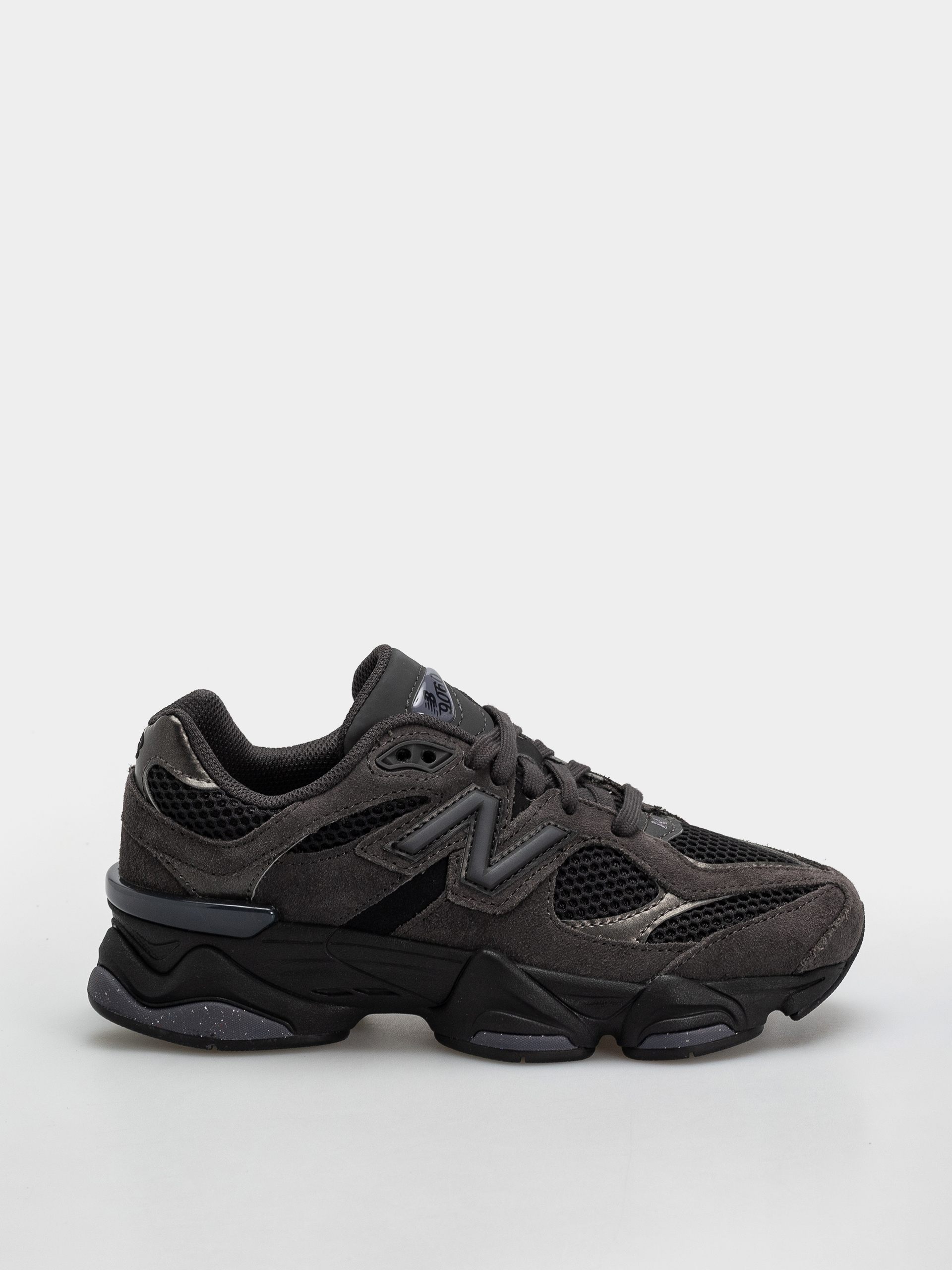 Buty New Balance 9060 JR (black/neptune grey)