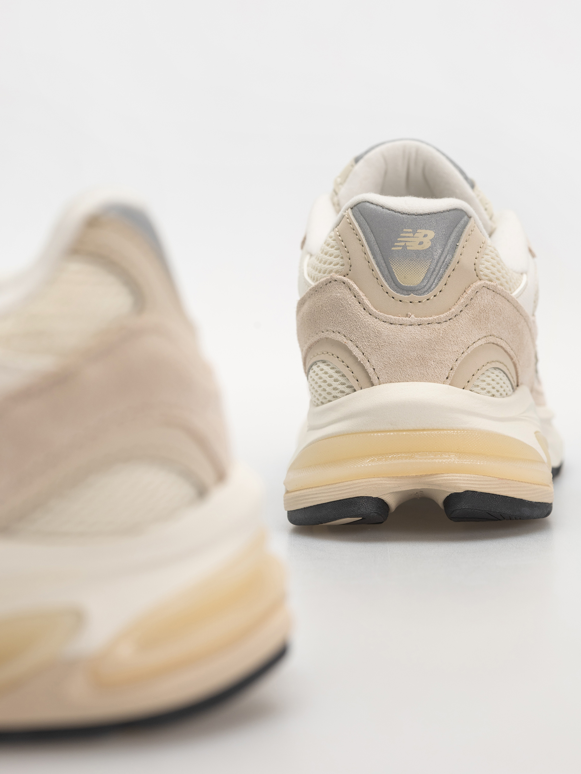 Buty New Balance 2010 (timberwolf/turtledove)