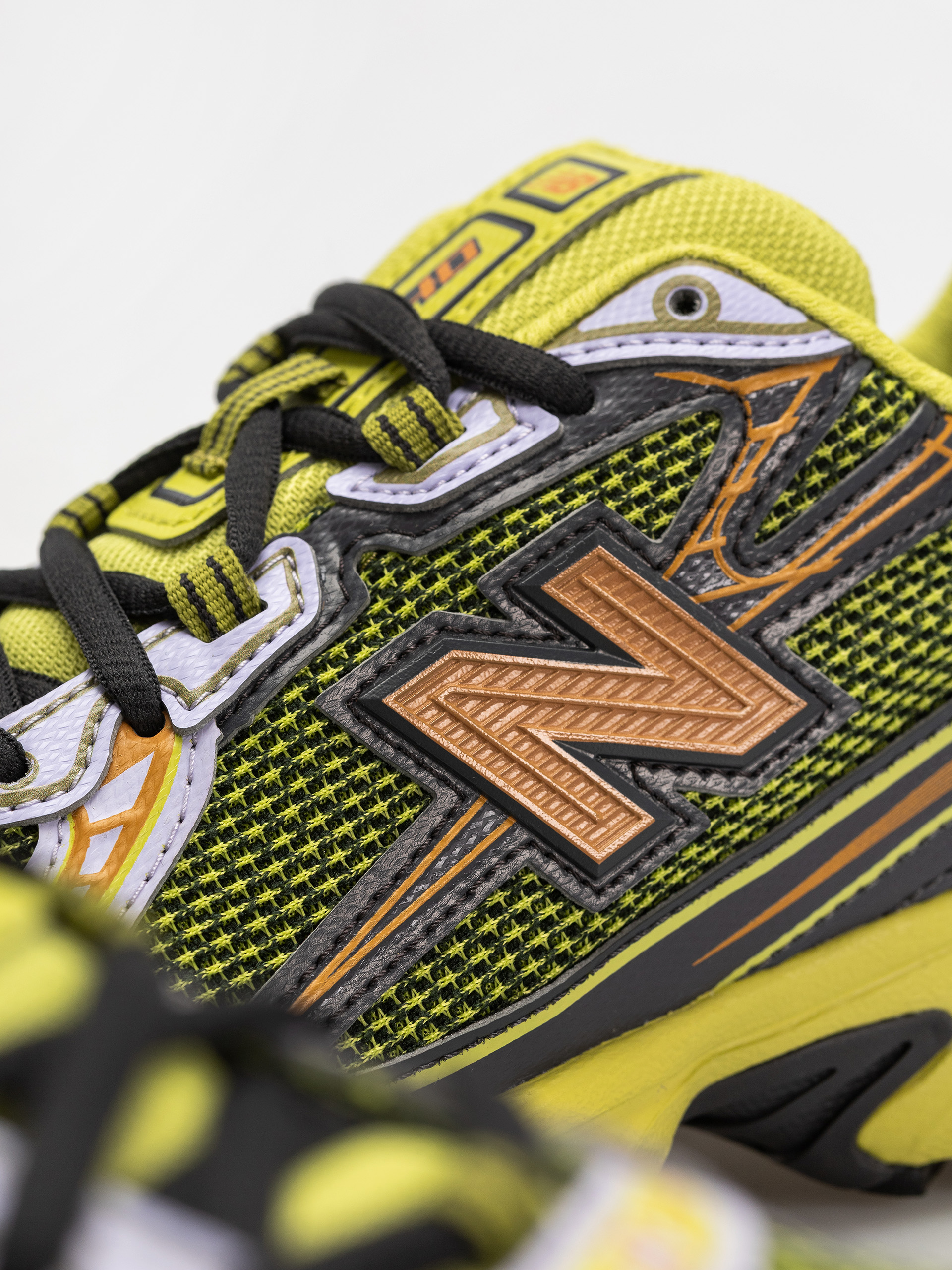 Buty New Balance 740 (field green/black cement)