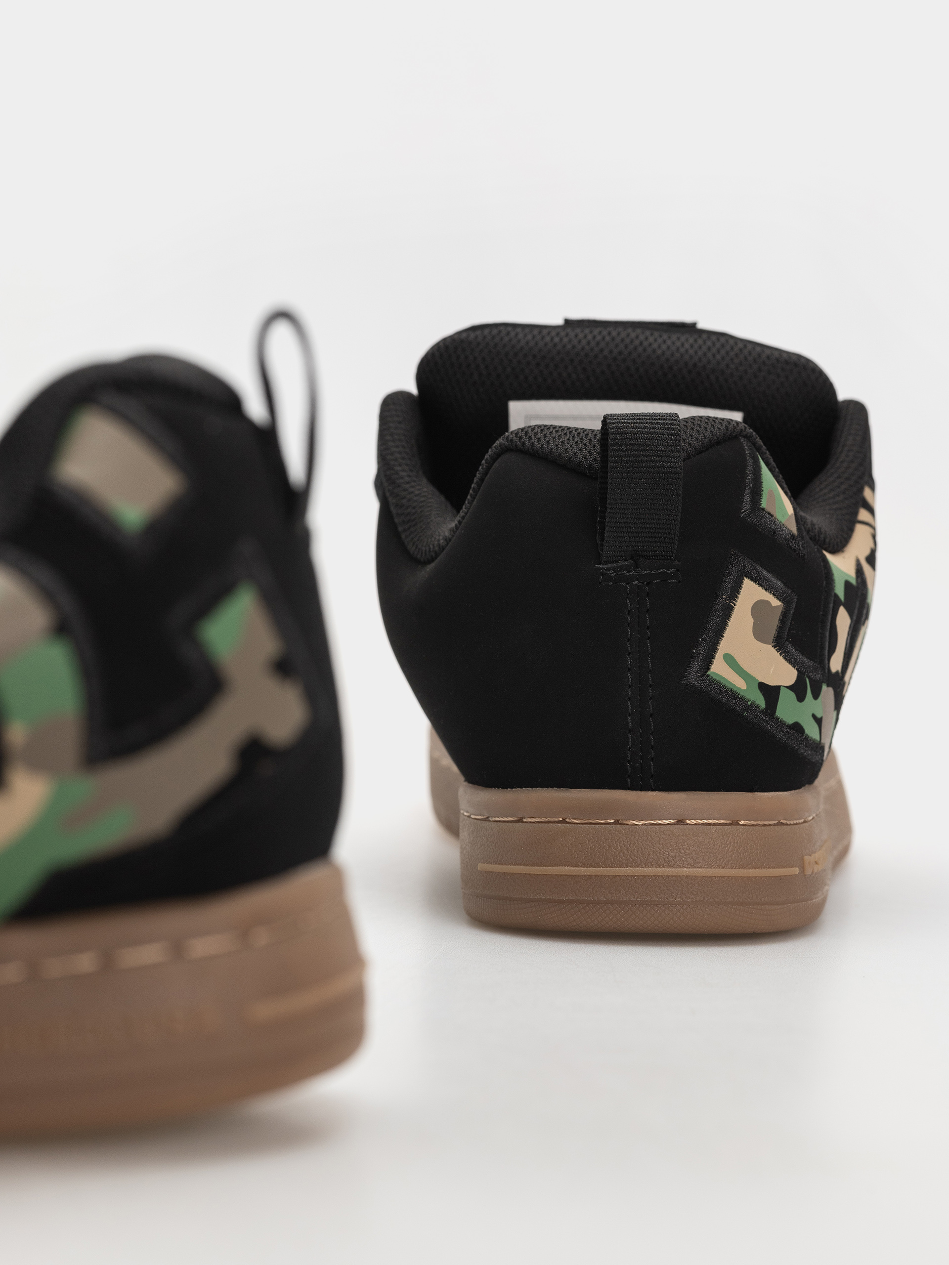 Buty DC Court Graffik (black/black/gum)