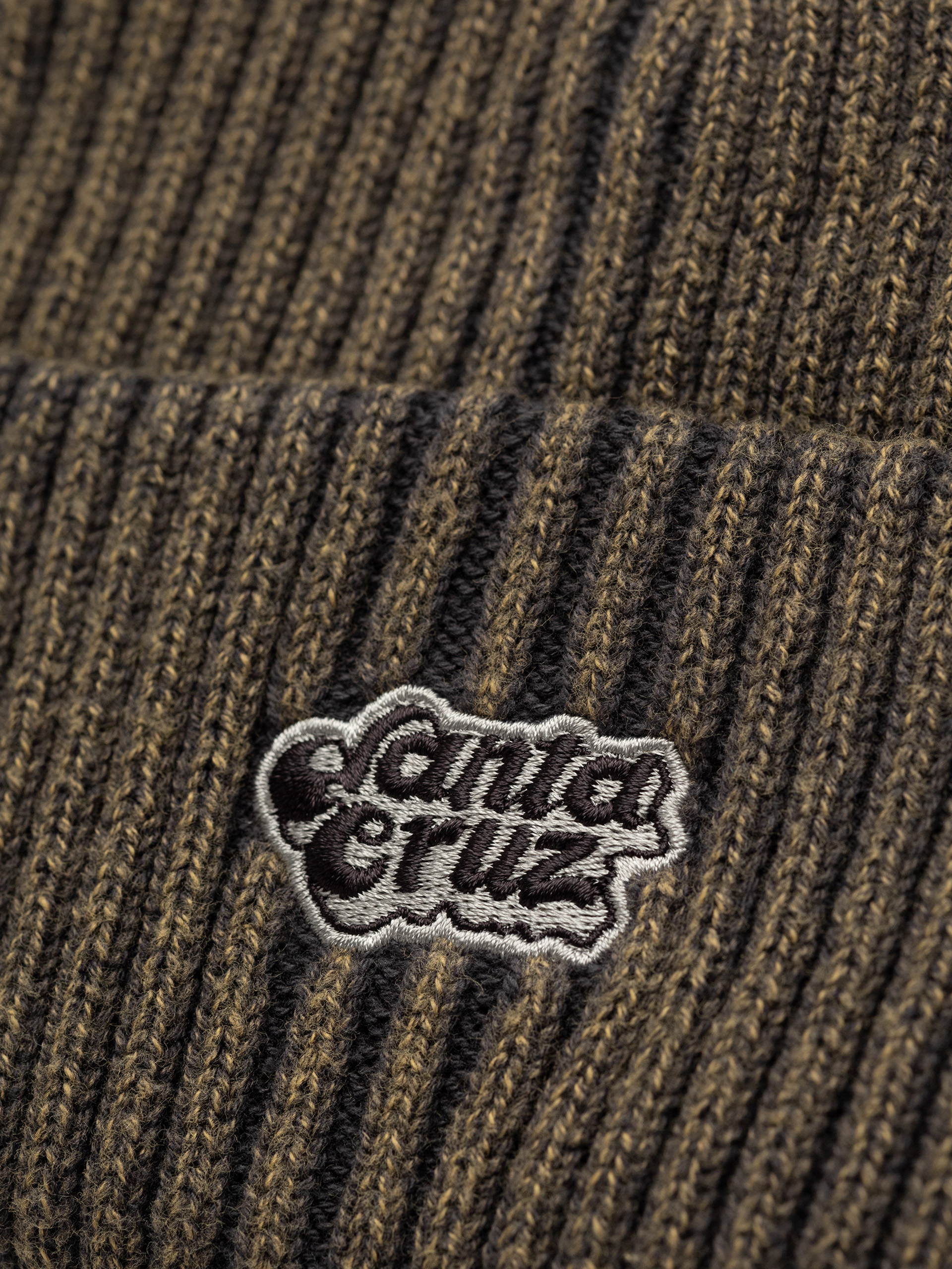 Czapka zimowa Santa Cruz Groovy Stack Wmn (charcoal wash)