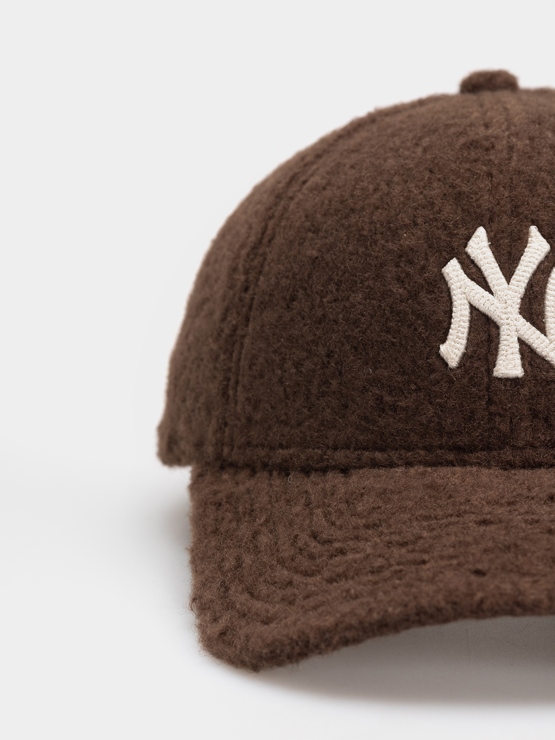 Czapka z daszkiem New Era Winter Borg 9Forty New York Yankees (brown)