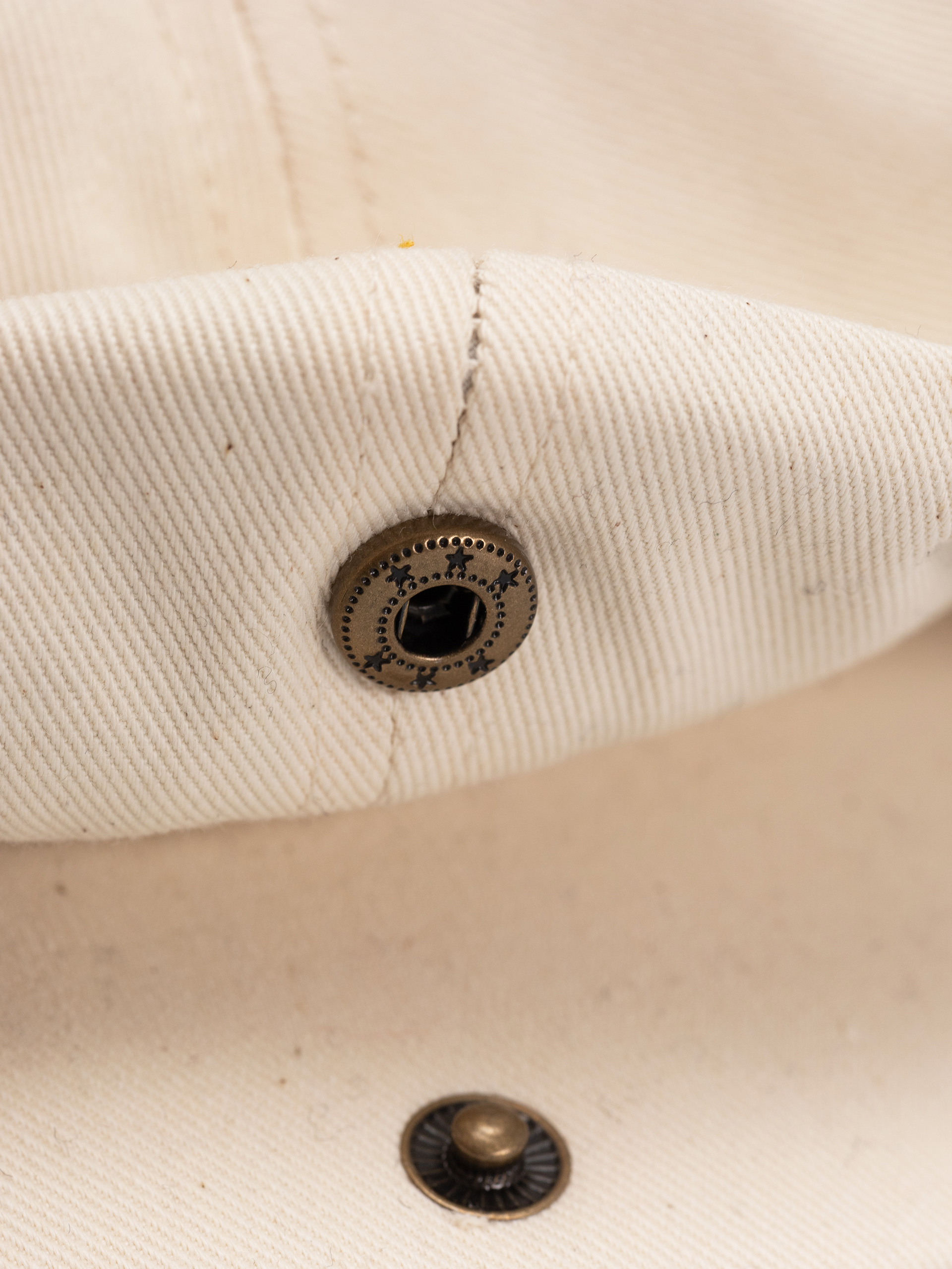 Kaszkiet Brixton Brood Snap Cap (egret white)