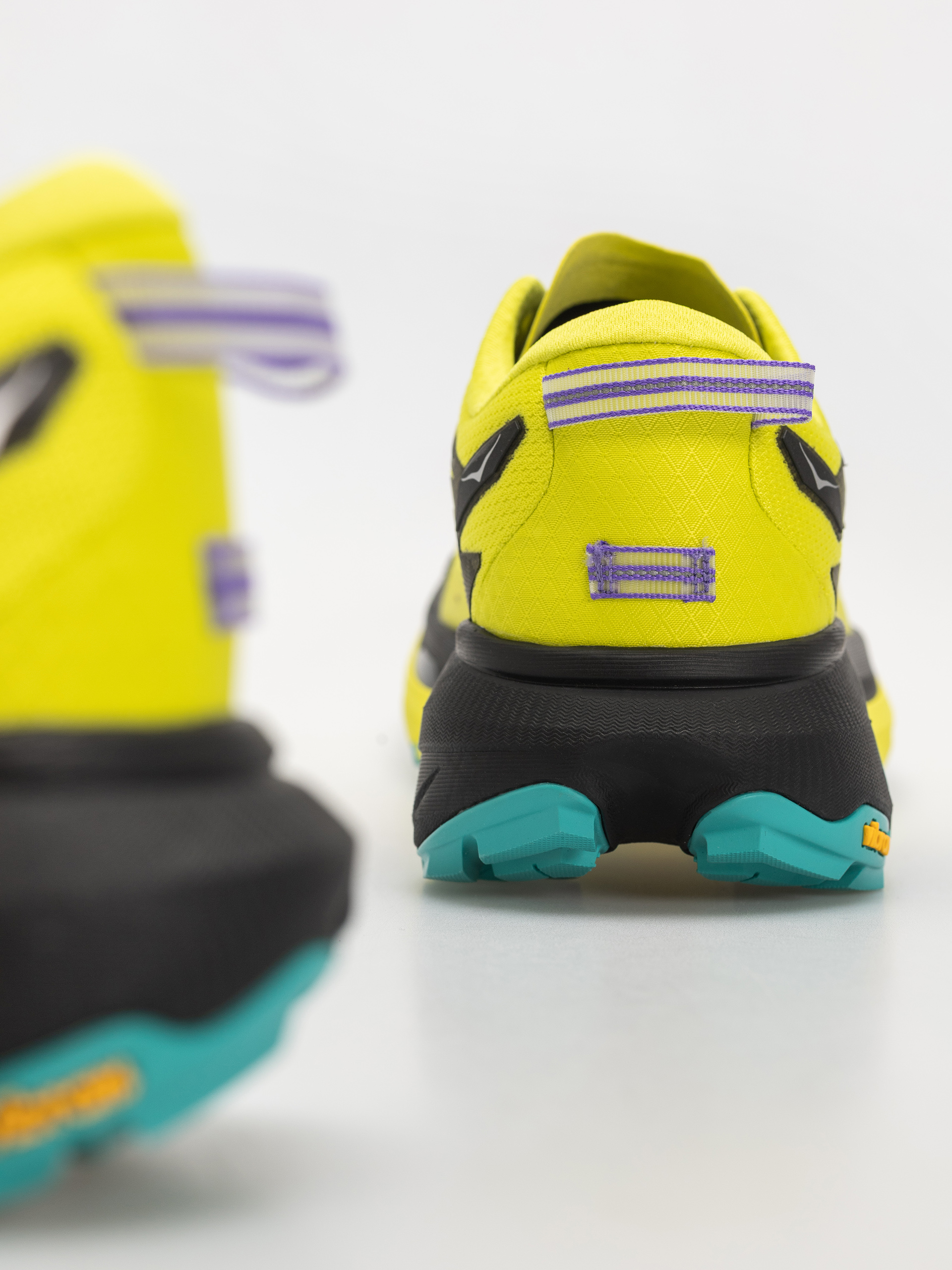 Buty Hoka Mafate 5 (black/hoka citrus)
