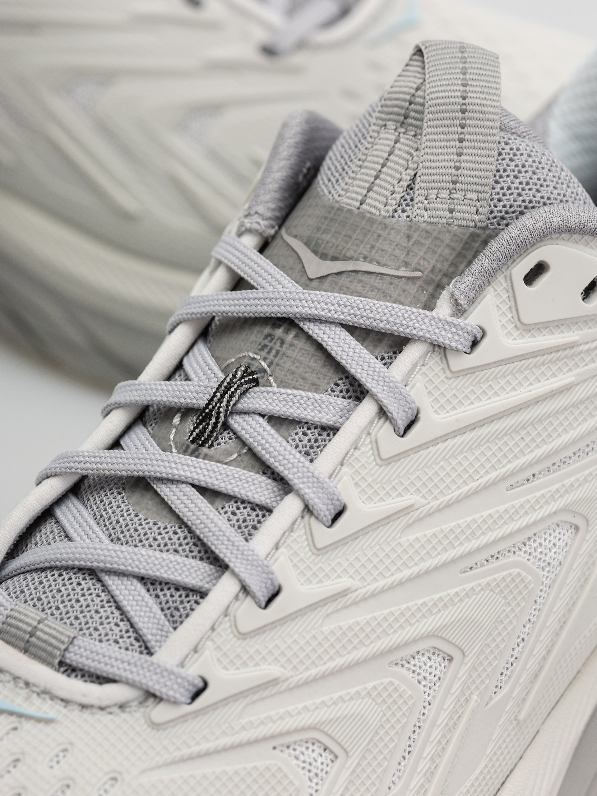 Buty Hoka Clifton UTL Wmn (cosmic grey/stellar grey)