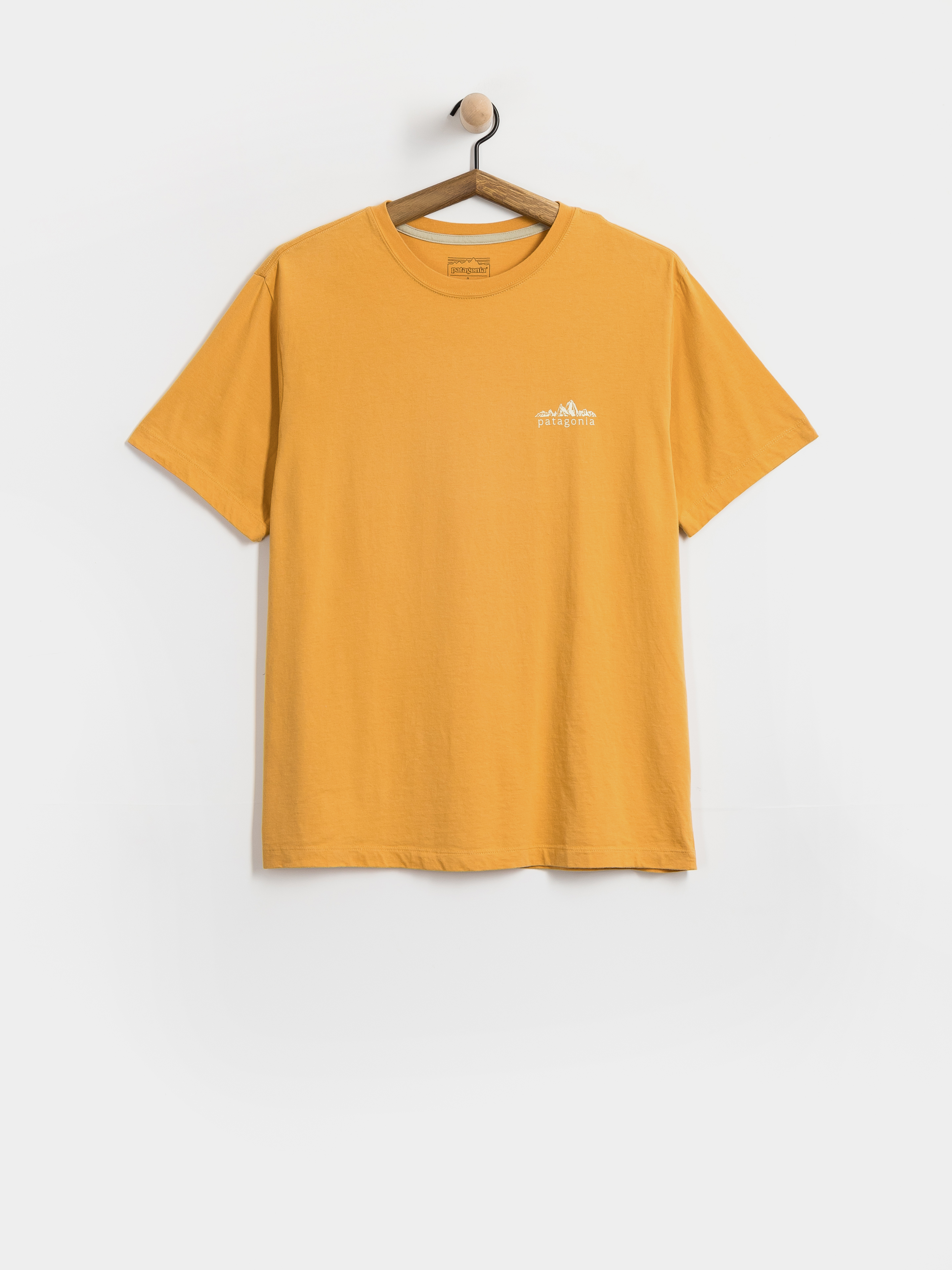 T-shirt Patagonia Fitz Roy Foothills (dried mango)