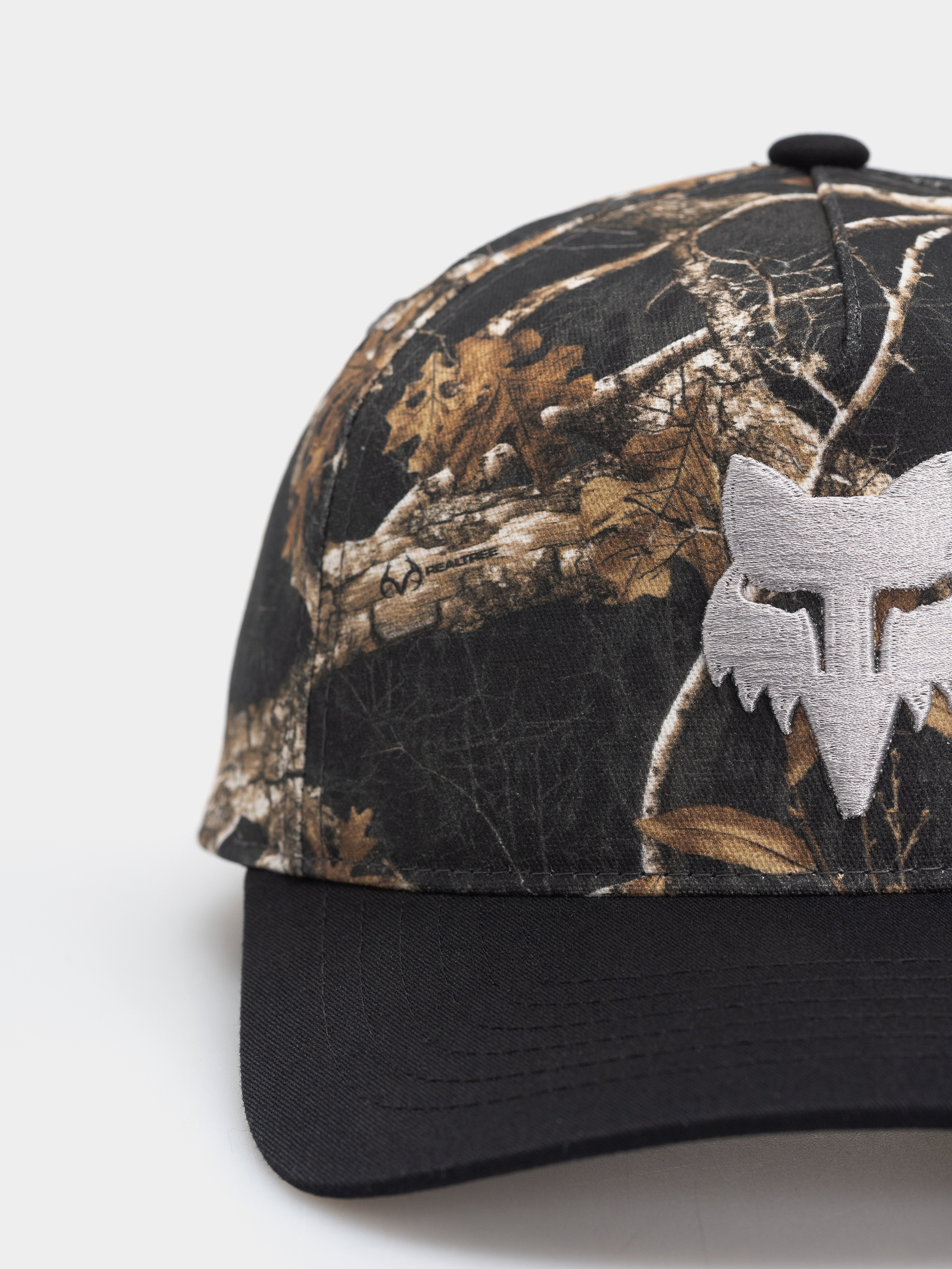 Czapka z daszkiem Fox Fox Realtree Subframe (black/multi)