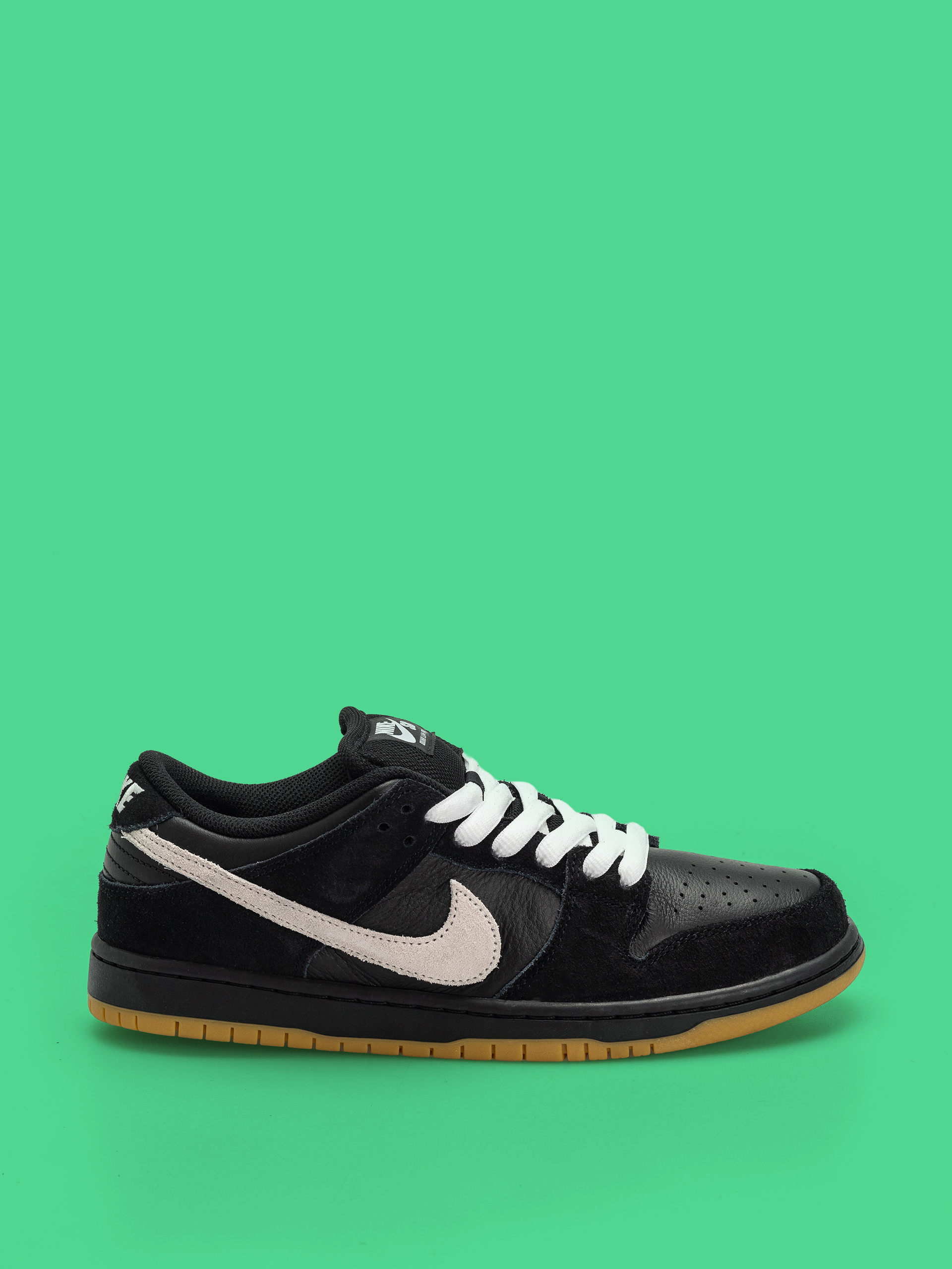 Buty Nike SB Dunk Low Pro (black/white black gum light brown)