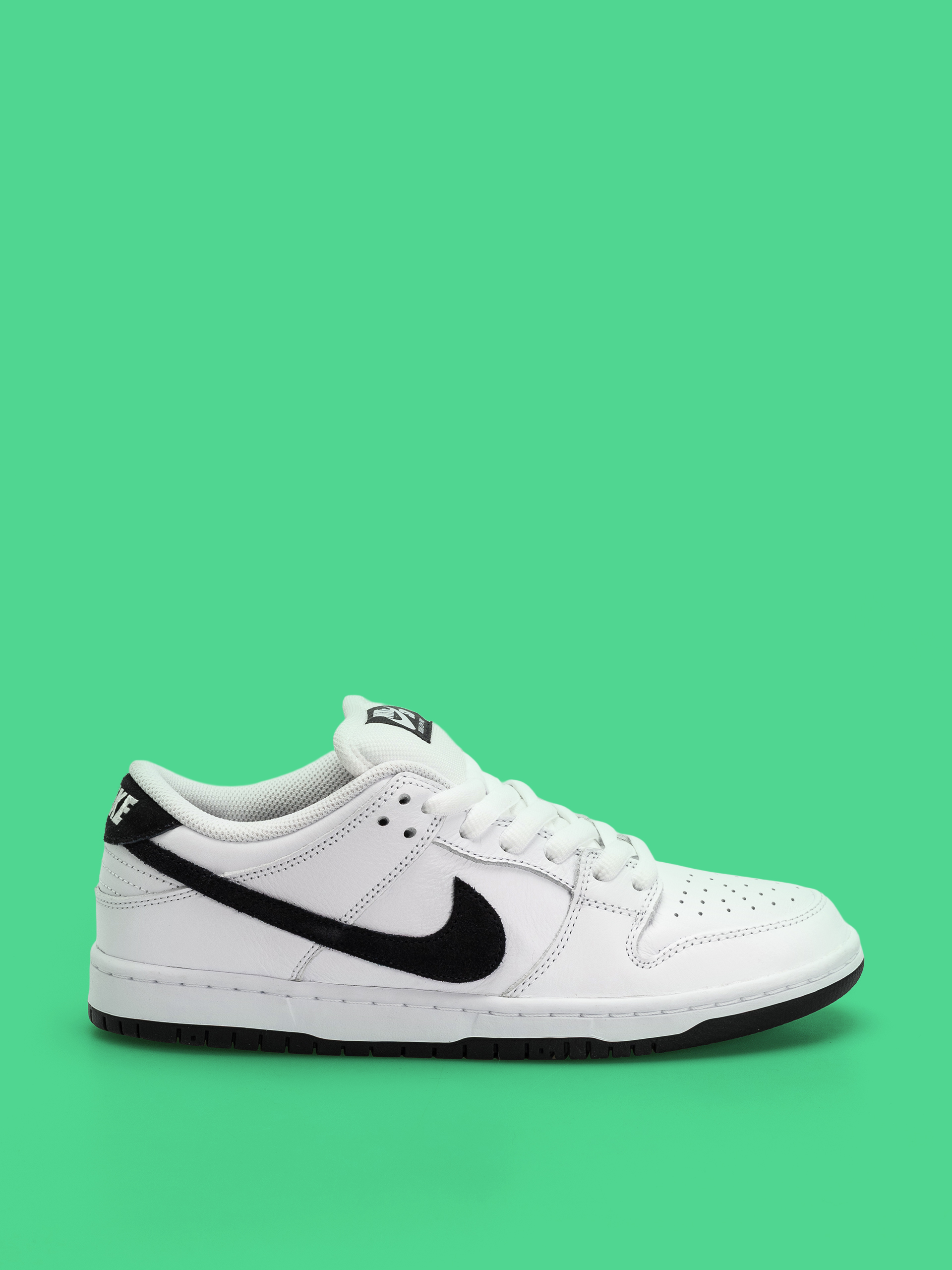 Buty Nike SB Dunk Low Pro (white/black white black)